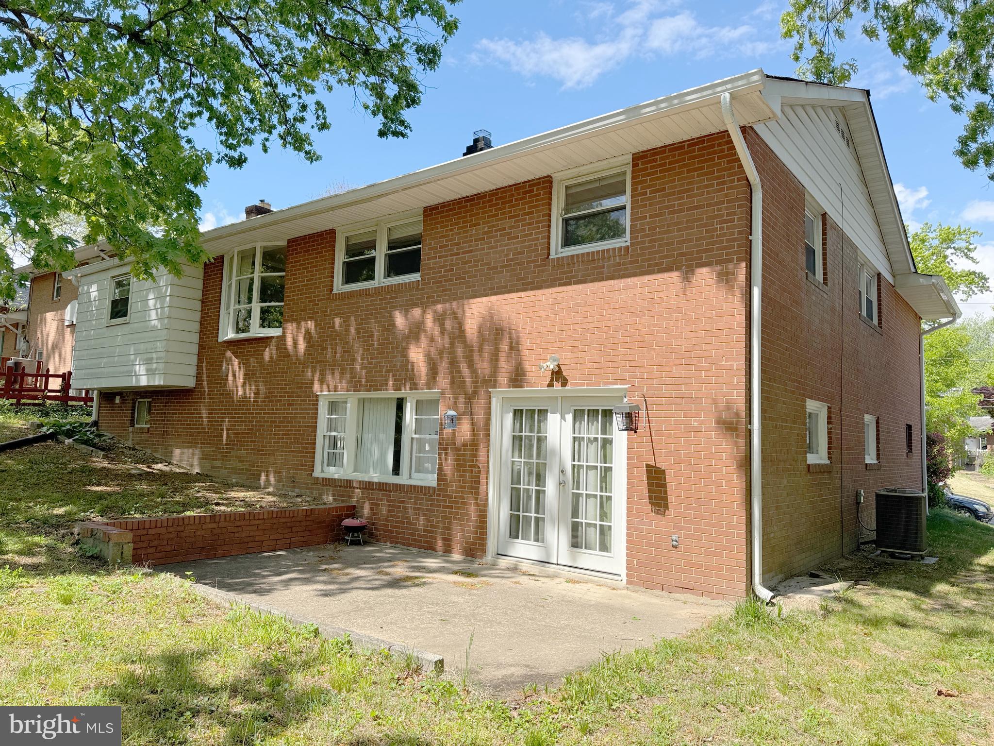 COLLEGE PARK - Residential