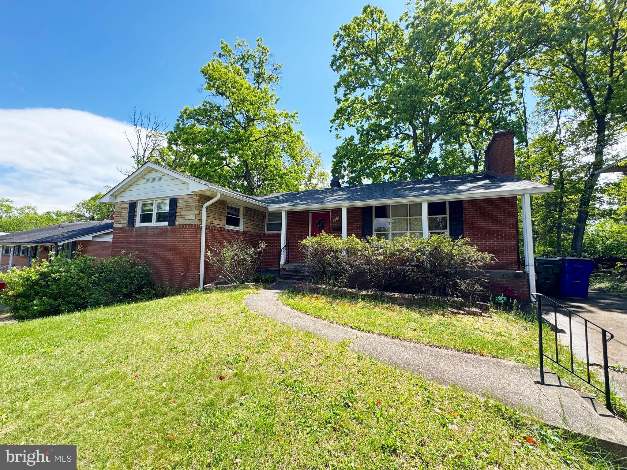 COLLEGE PARK - Residential