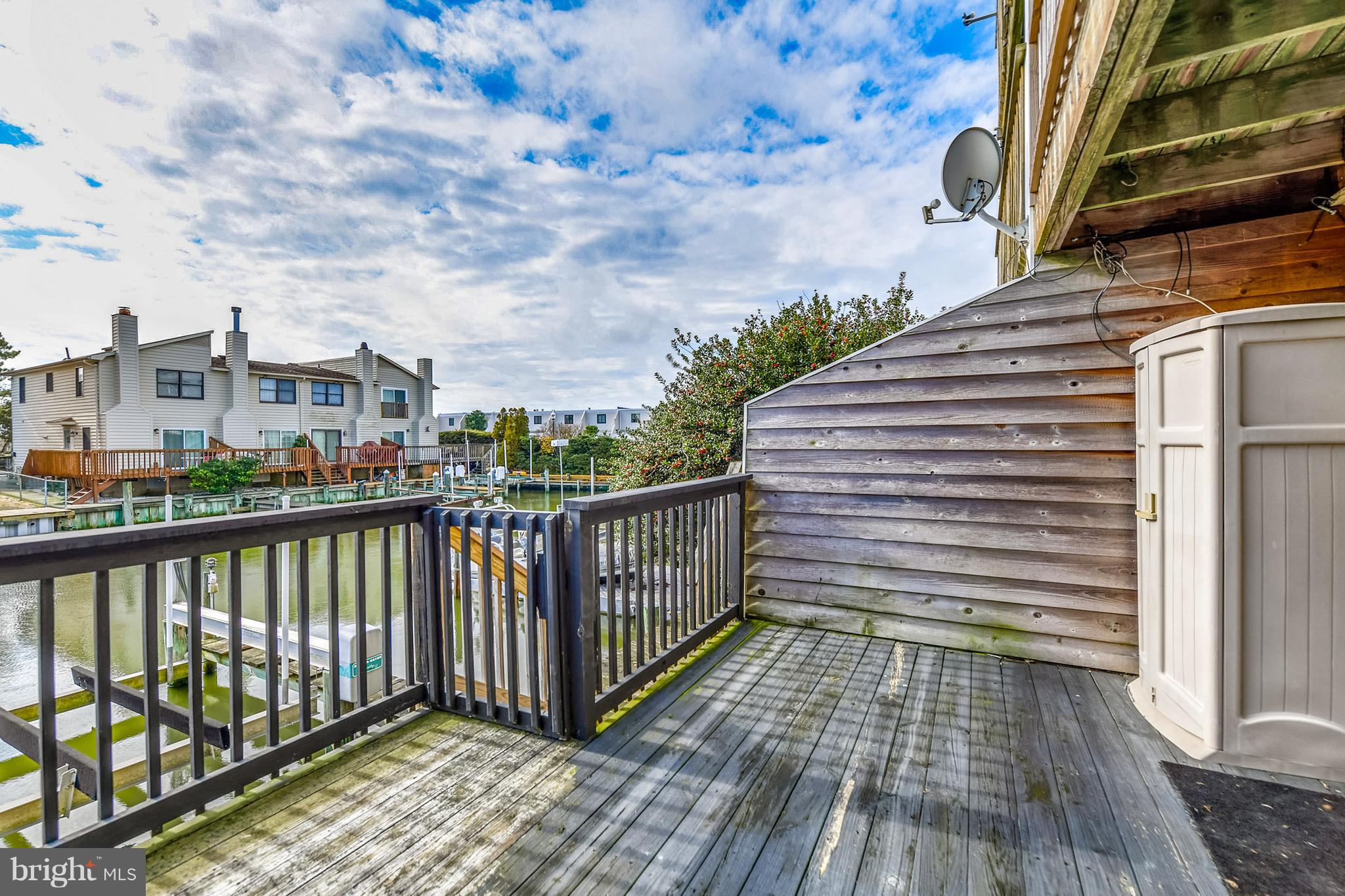 BAYSHORE CM - Residential