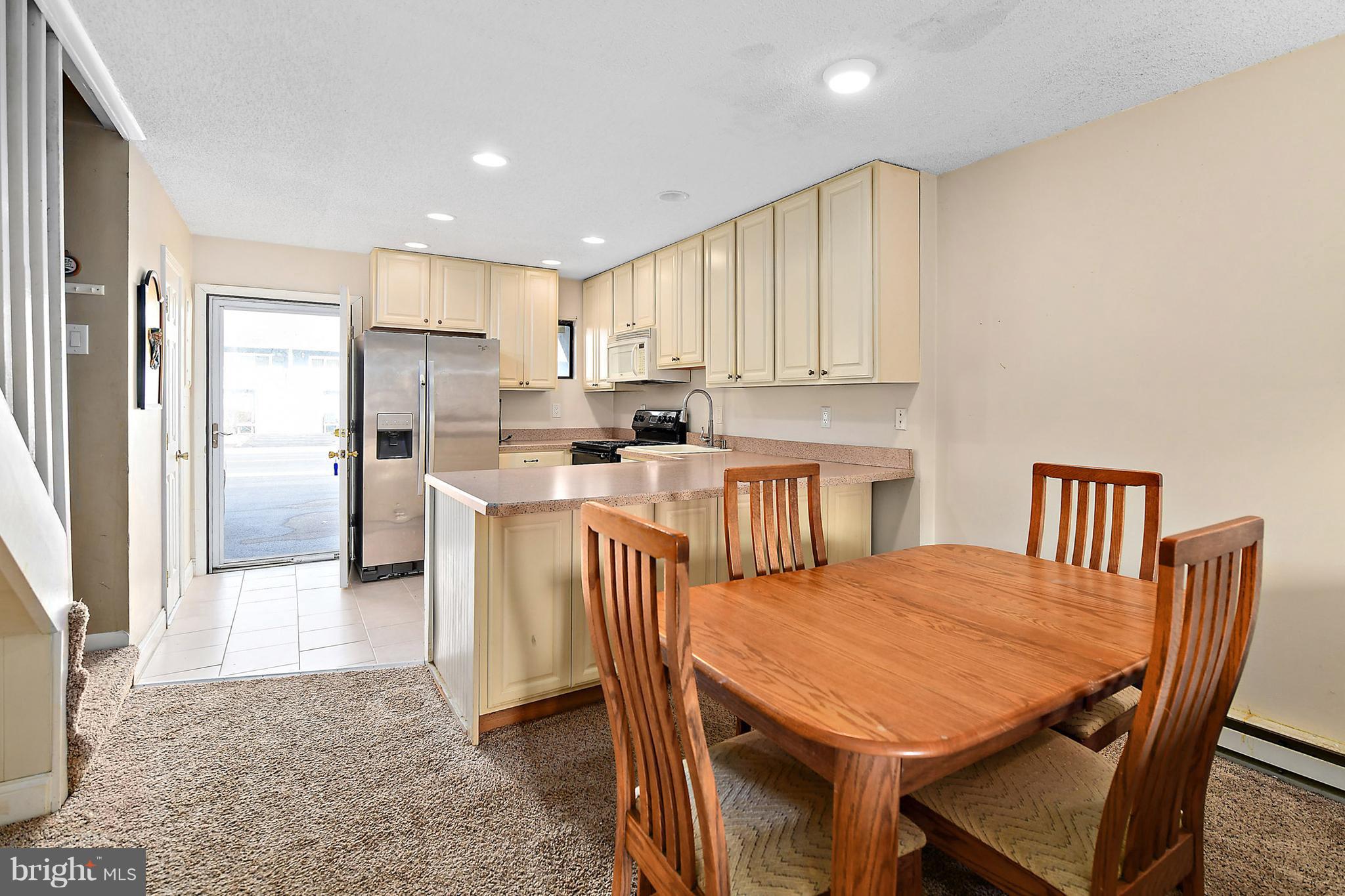 BAYSHORE CM - Residential