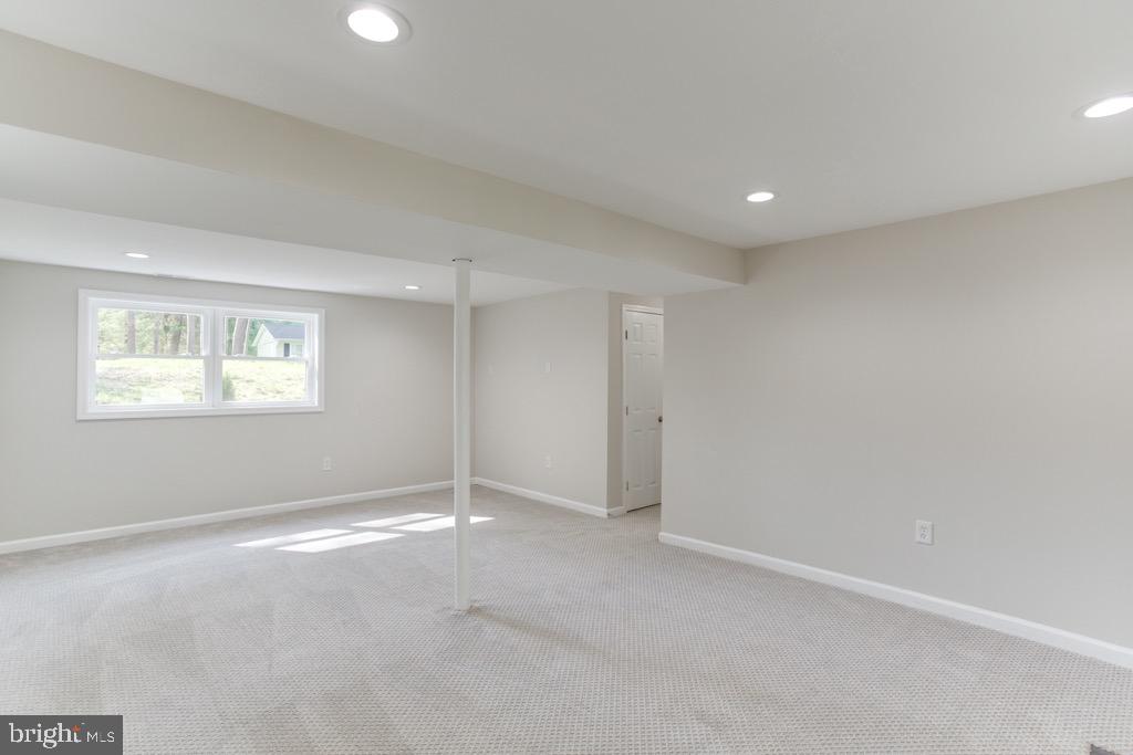 MINE RIDGE - Residential