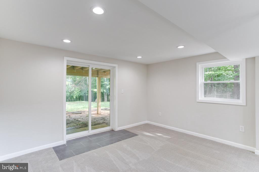 MINE RIDGE - Residential