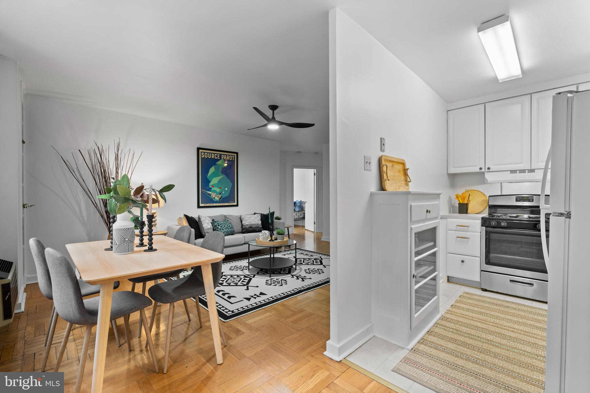 ART MUSEUM AREA - Residential Lease