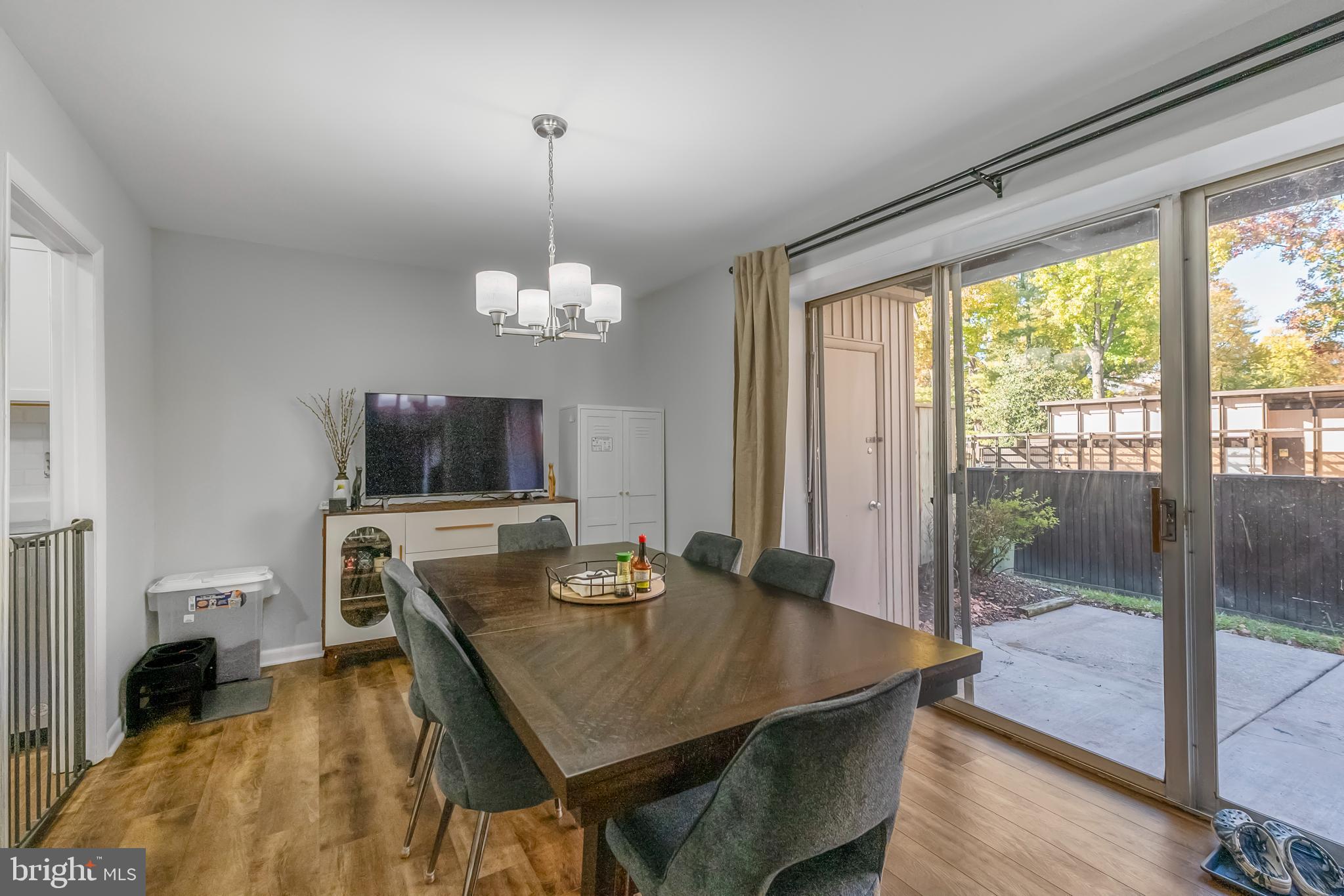 WILDE LAKE - Residential