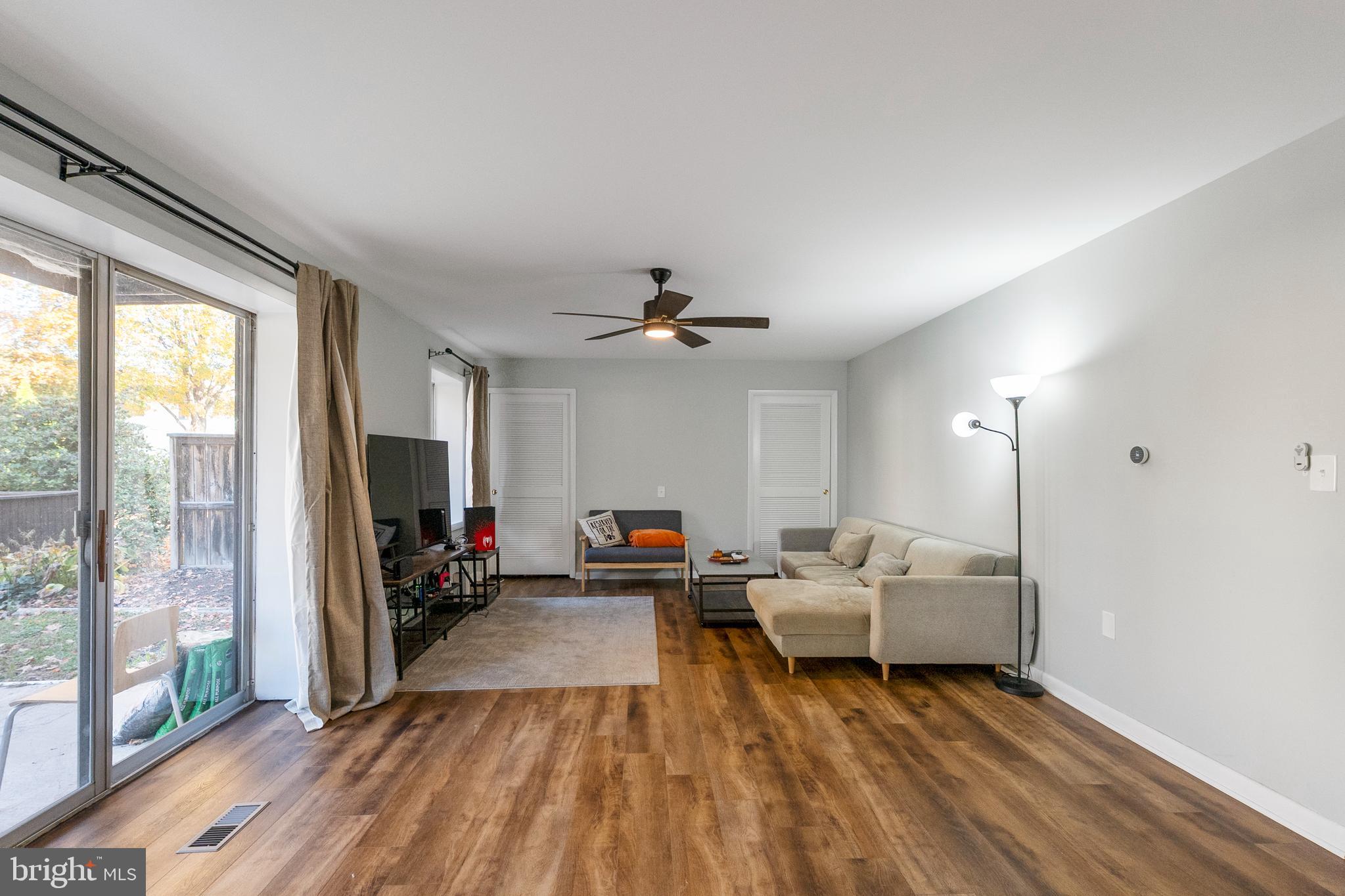 WILDE LAKE - Residential