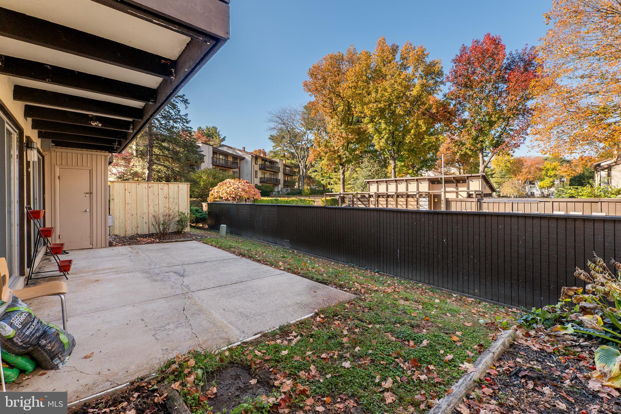 WILDE LAKE - Residential