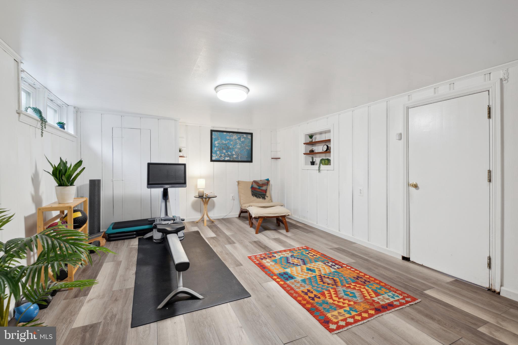 LAKE WALKER - Residential