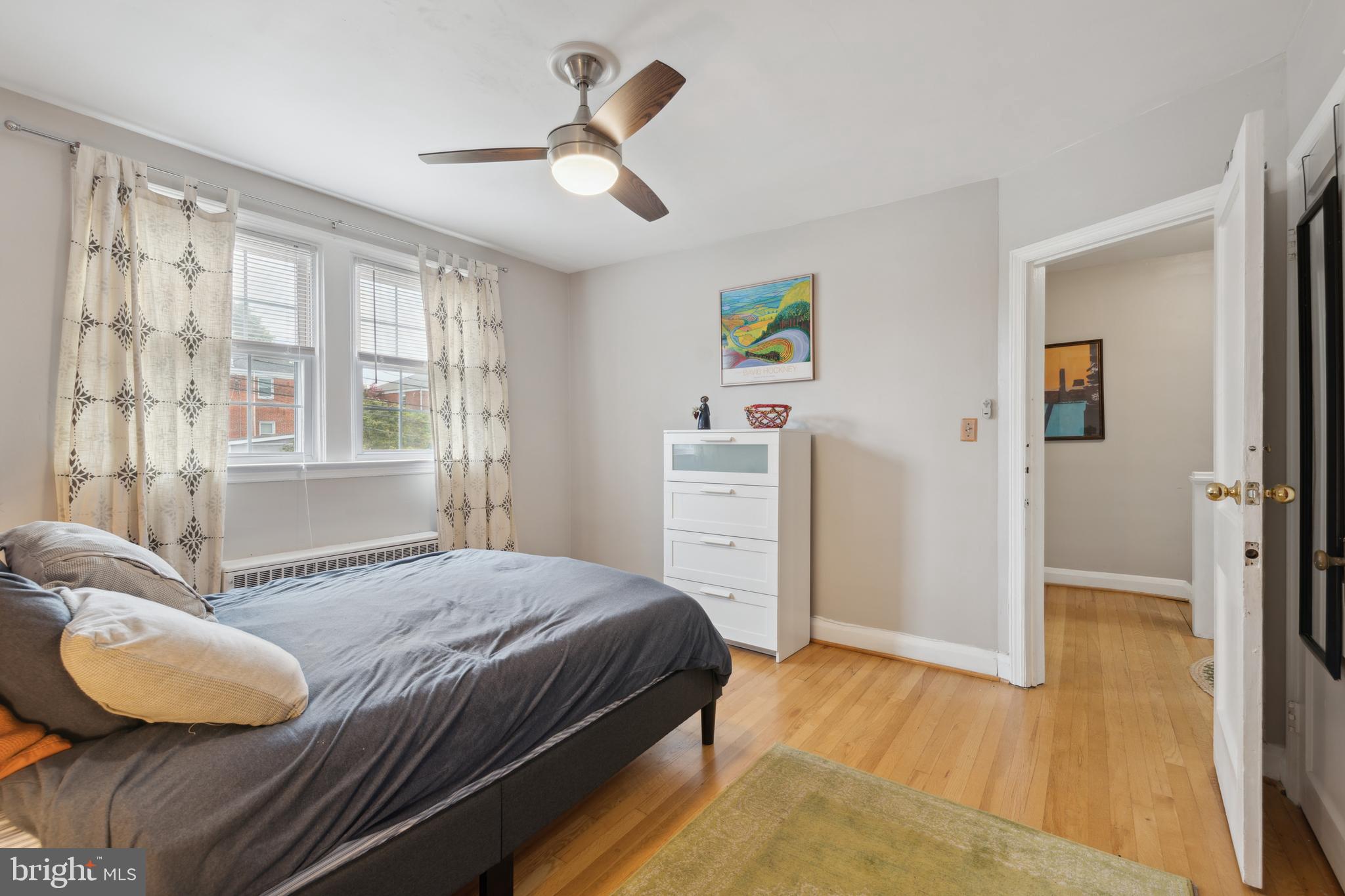 LAKE WALKER - Residential