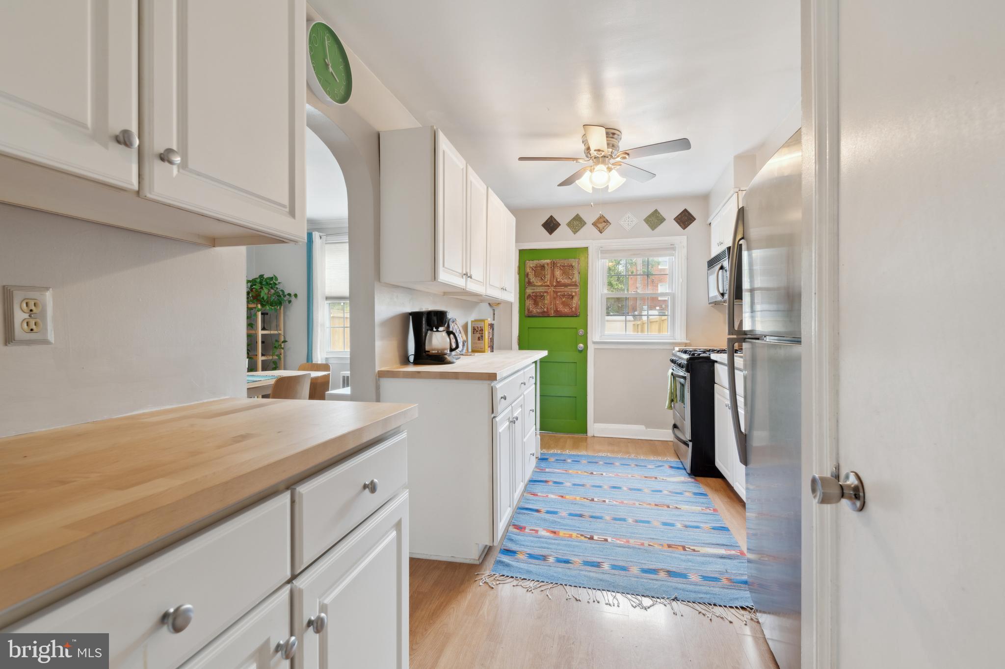 LAKE WALKER - Residential