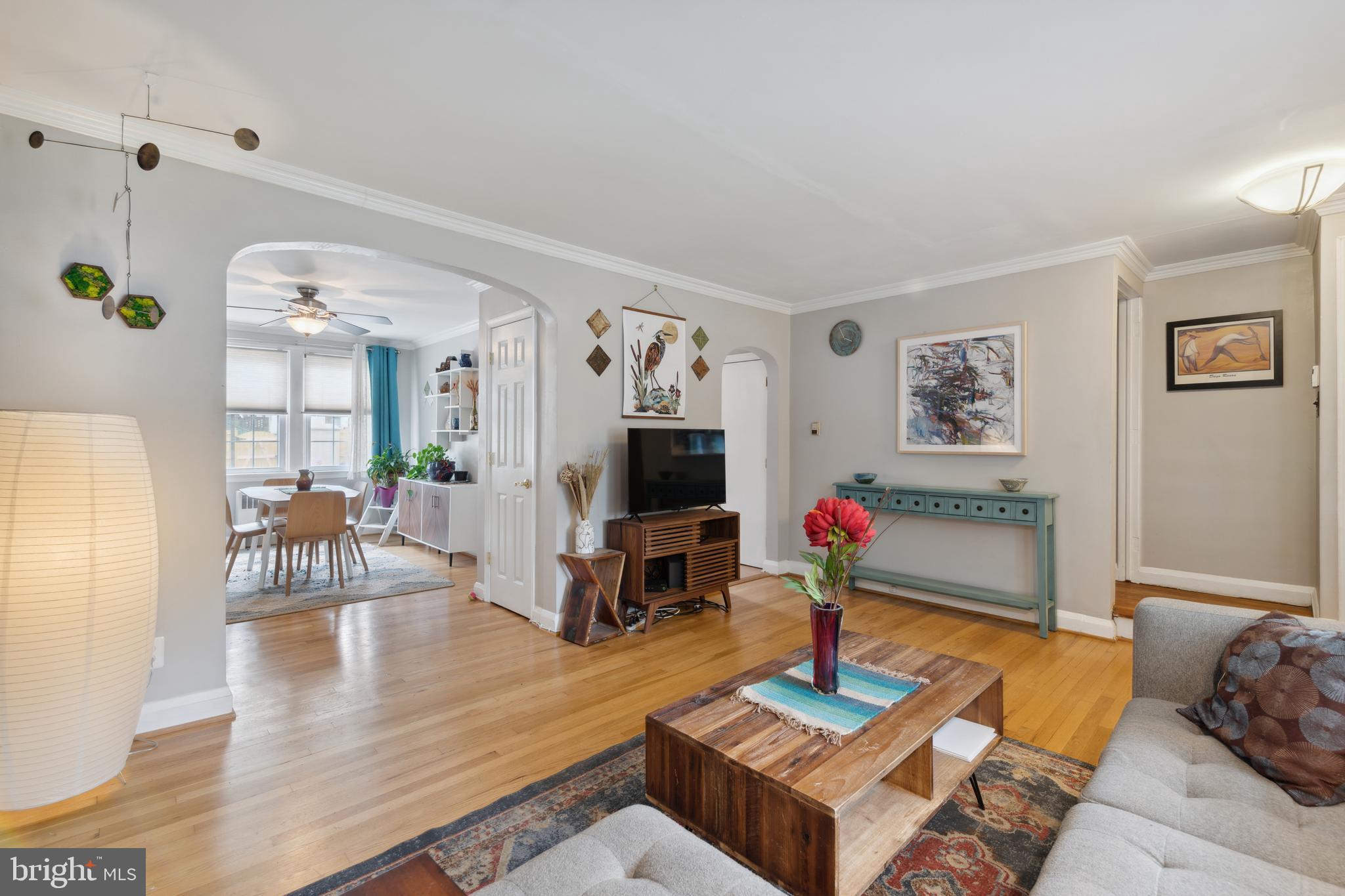 LAKE WALKER - Residential