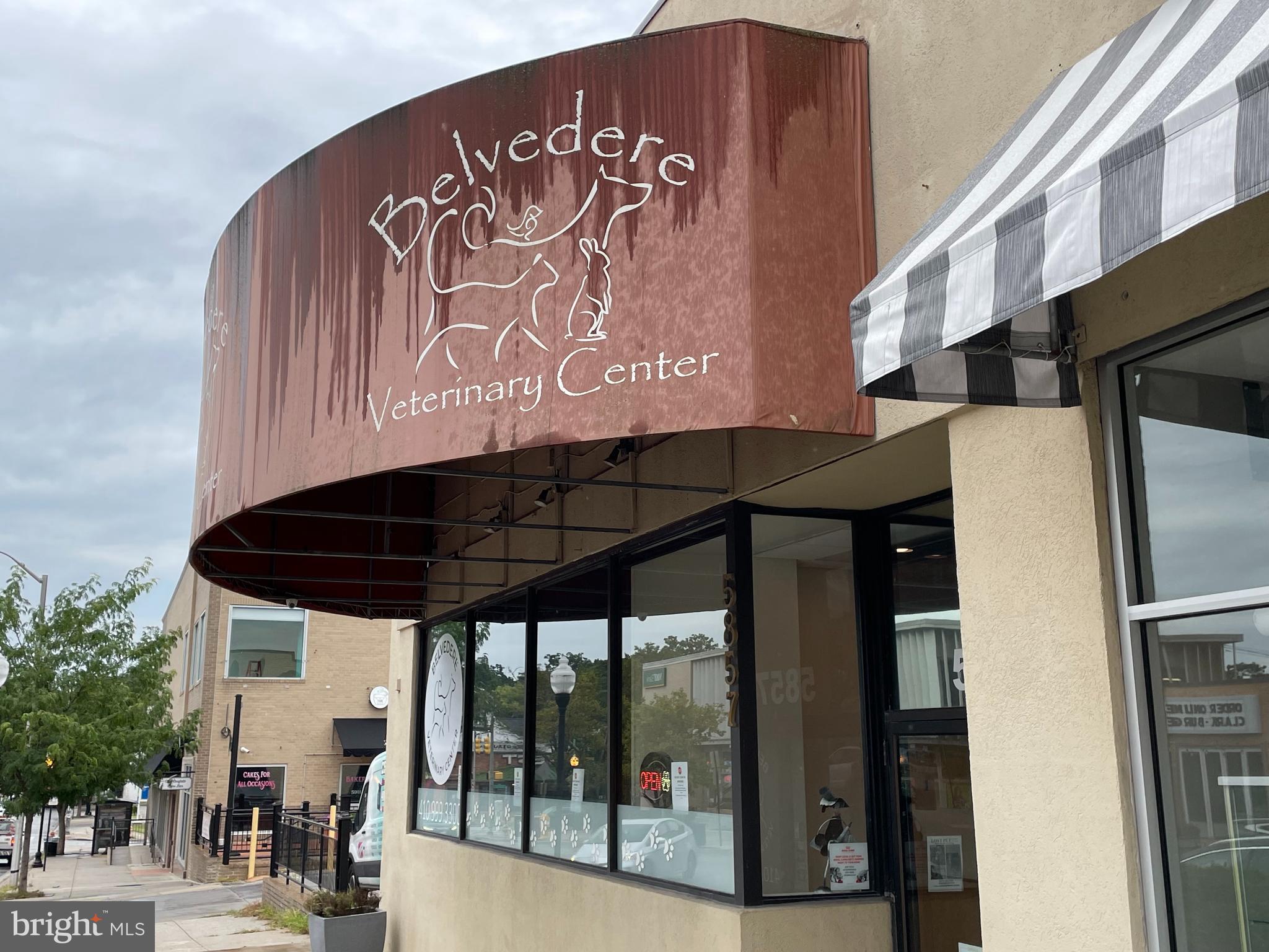 LAKE WALKER - Residential