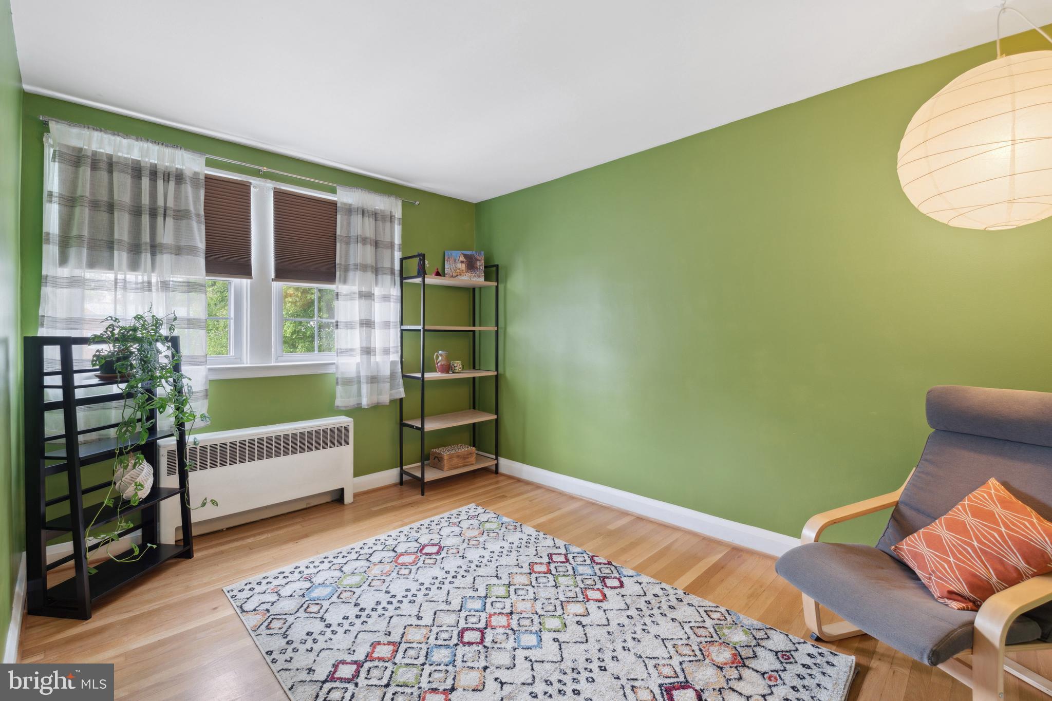 LAKE WALKER - Residential