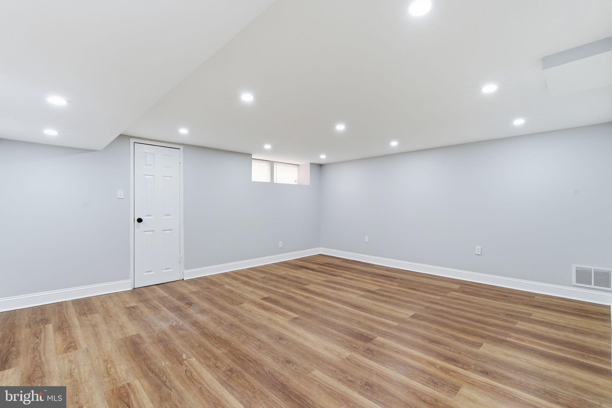 WYNNEFIELD HEIGHTS - Residential