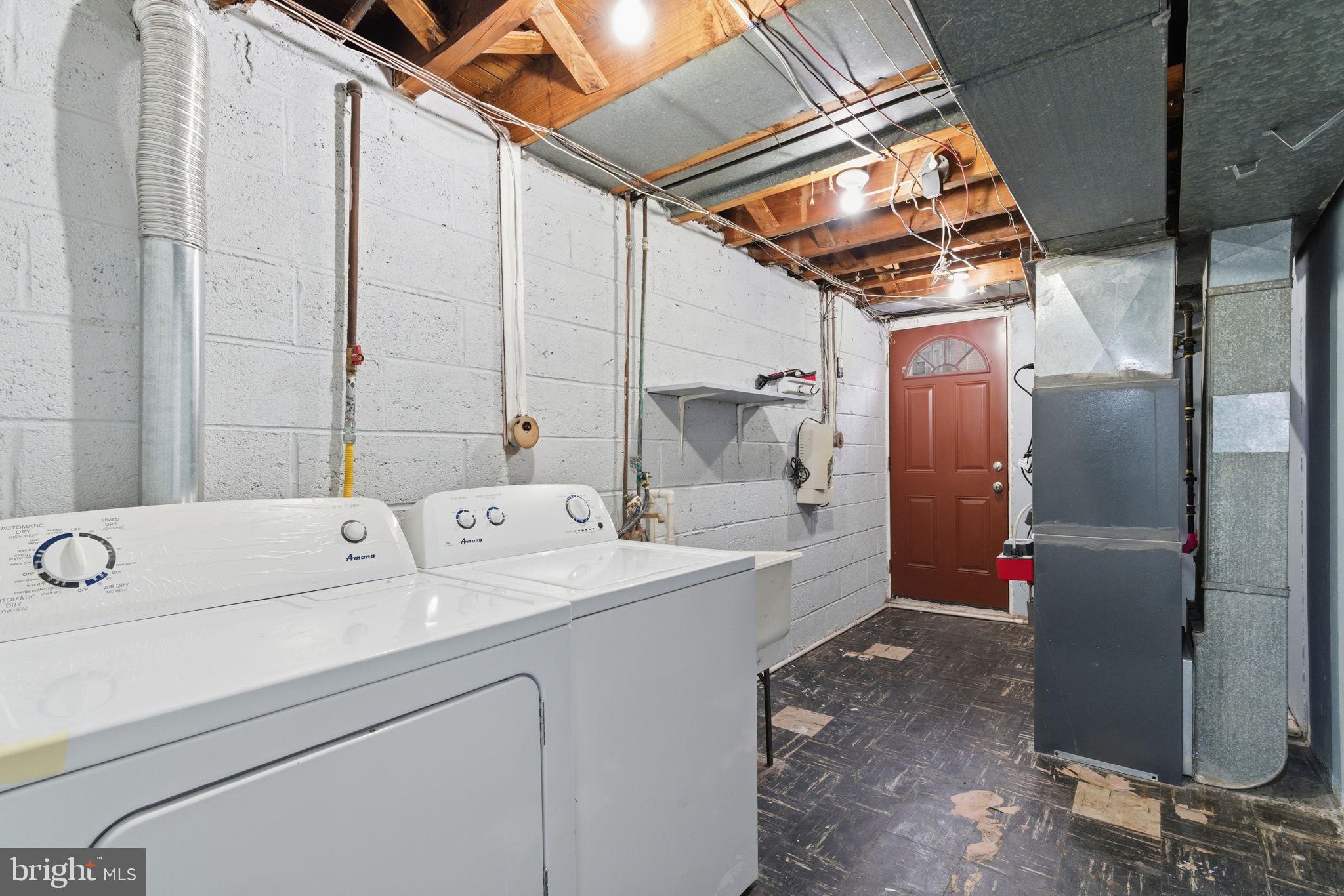 WYNNEFIELD HEIGHTS - Residential