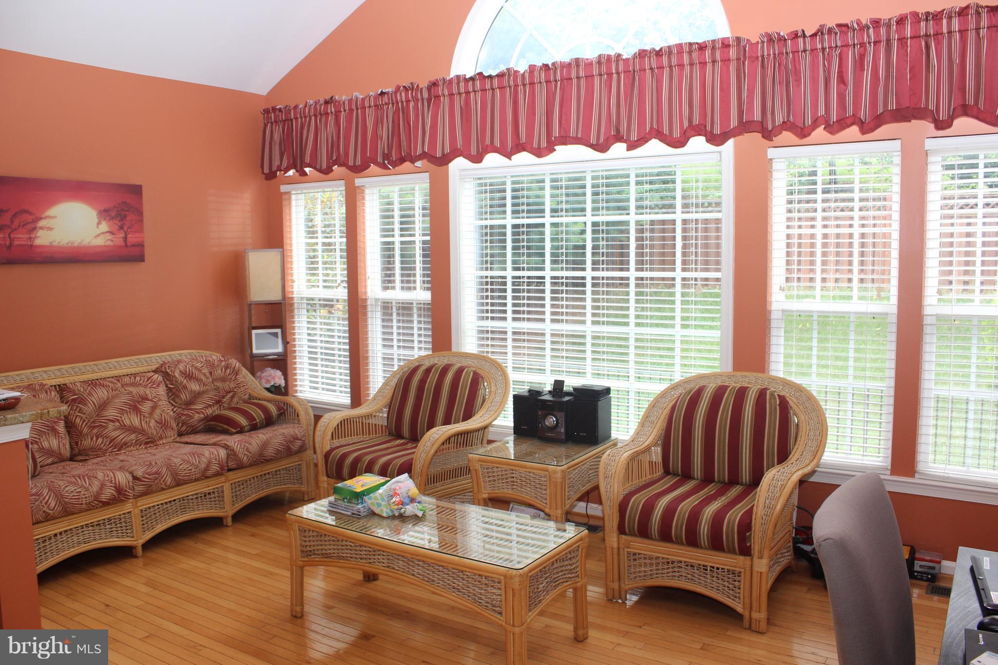 SOMERSET - Residential Lease