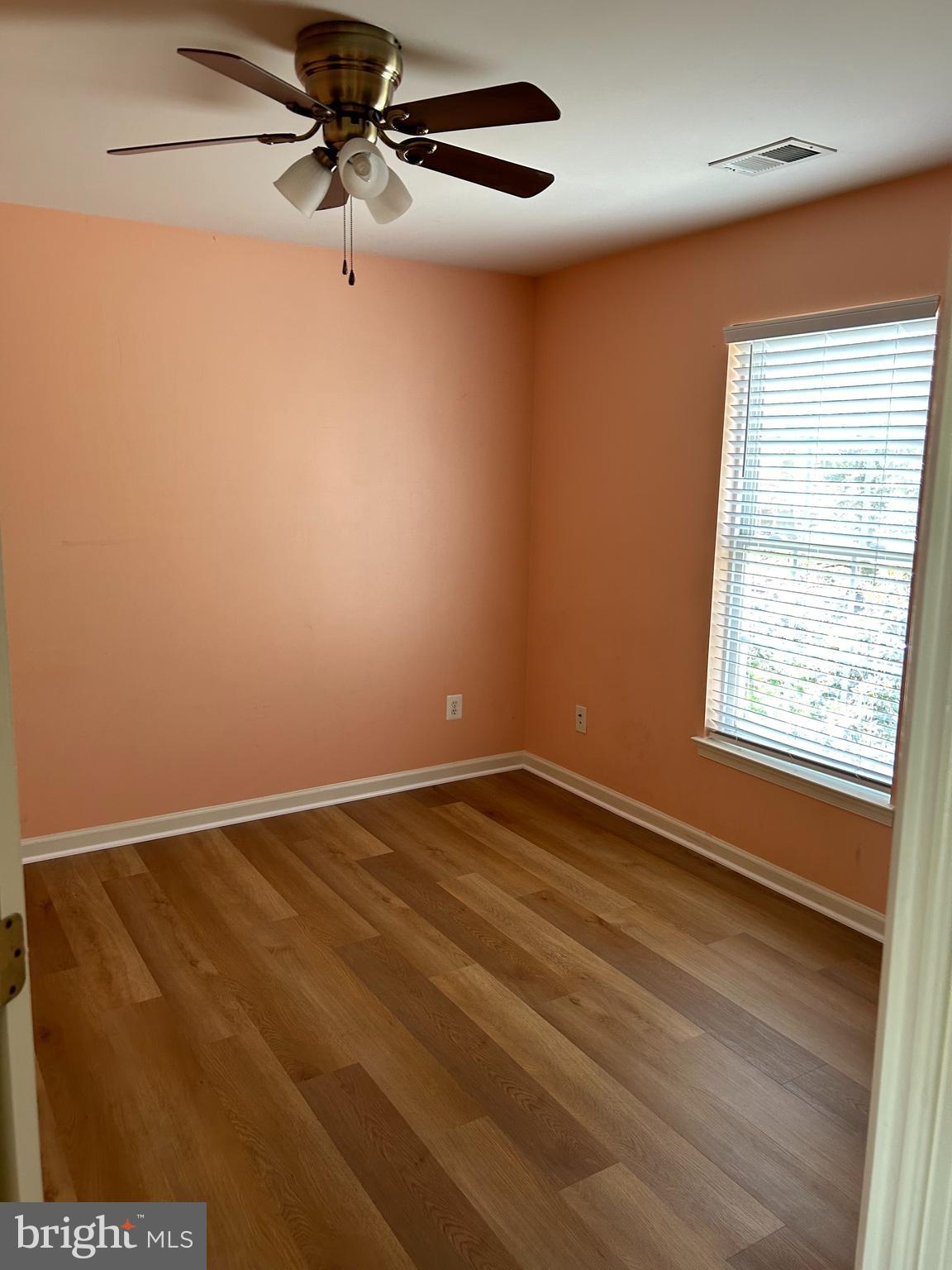 SOMERSET - Residential Lease