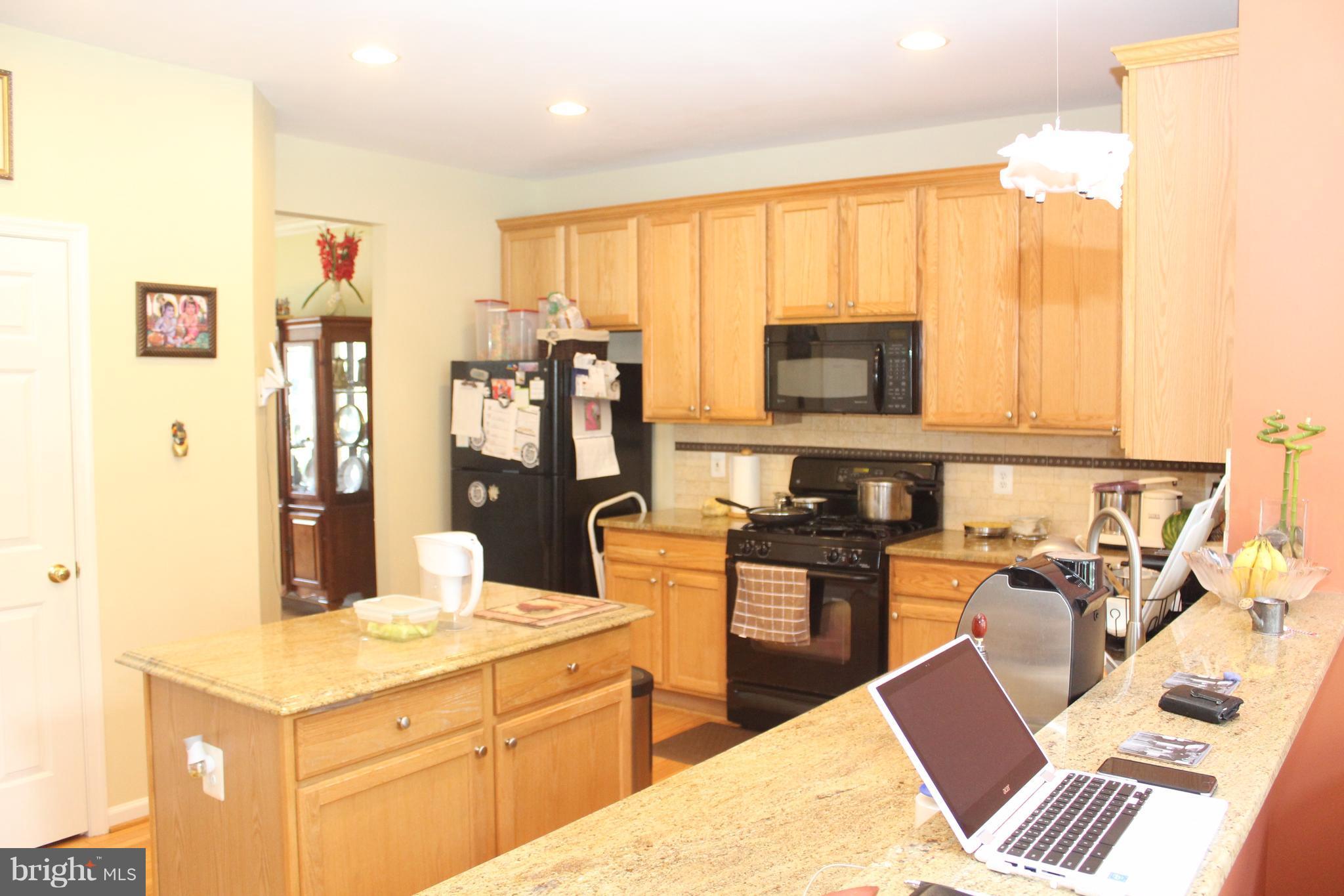 SOMERSET - Residential Lease