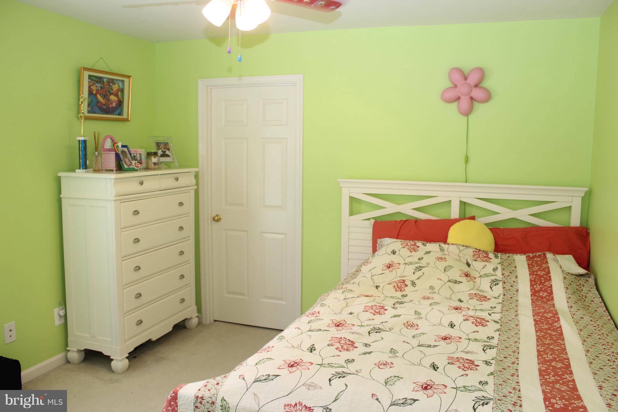 SOMERSET - Residential Lease