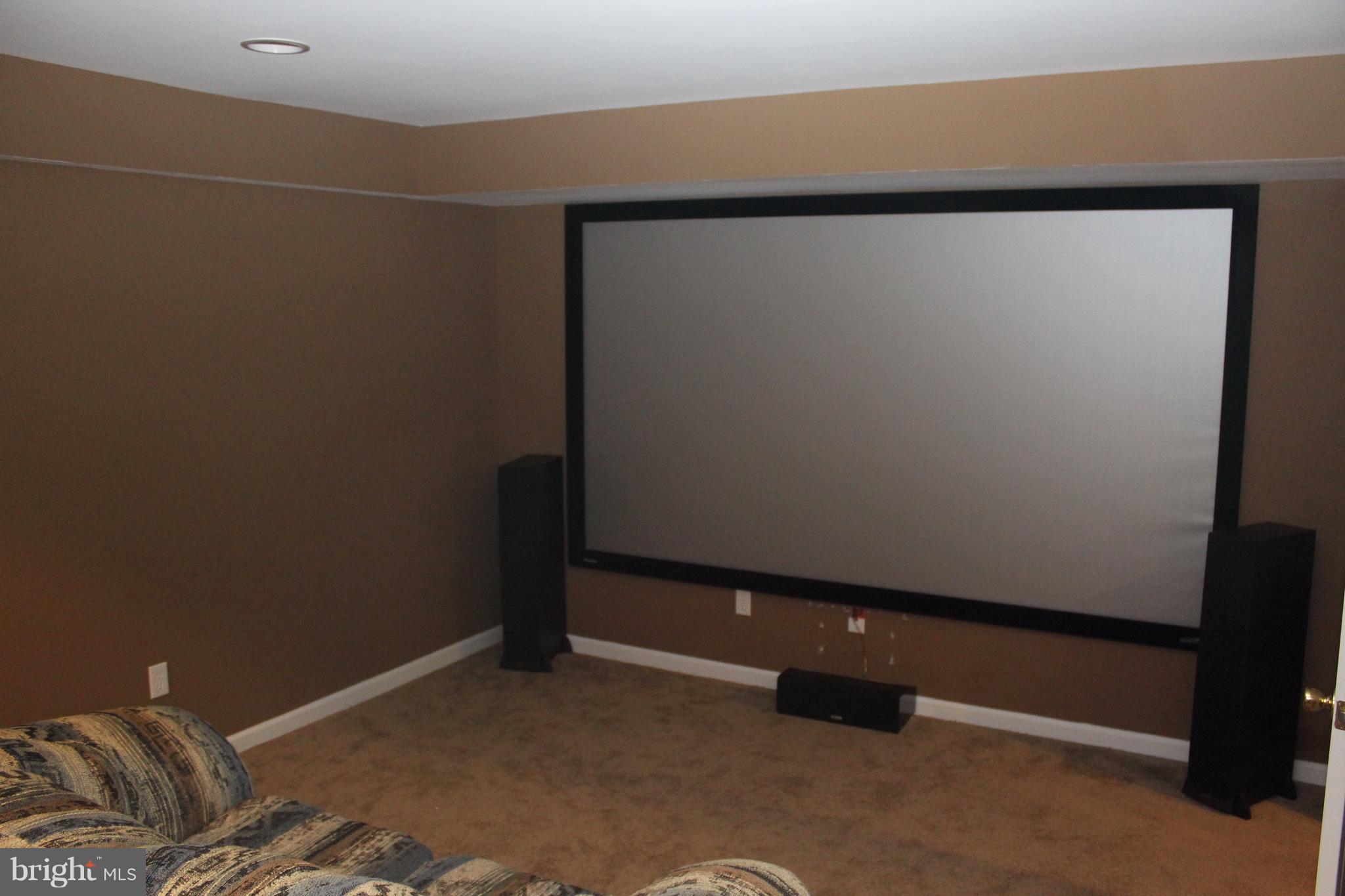 SOMERSET - Residential Lease