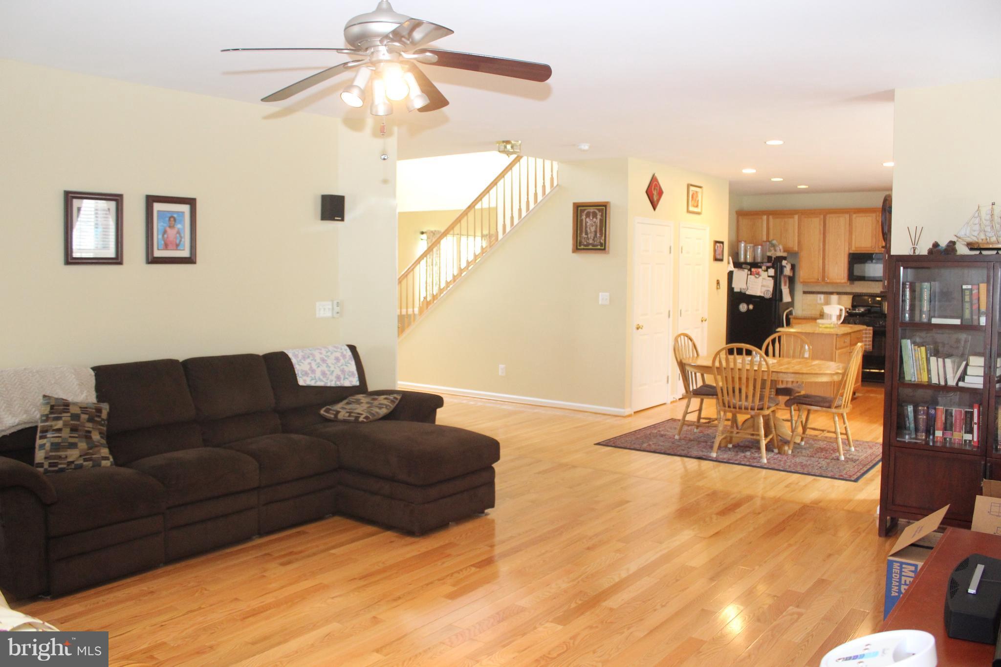 SOMERSET - Residential Lease