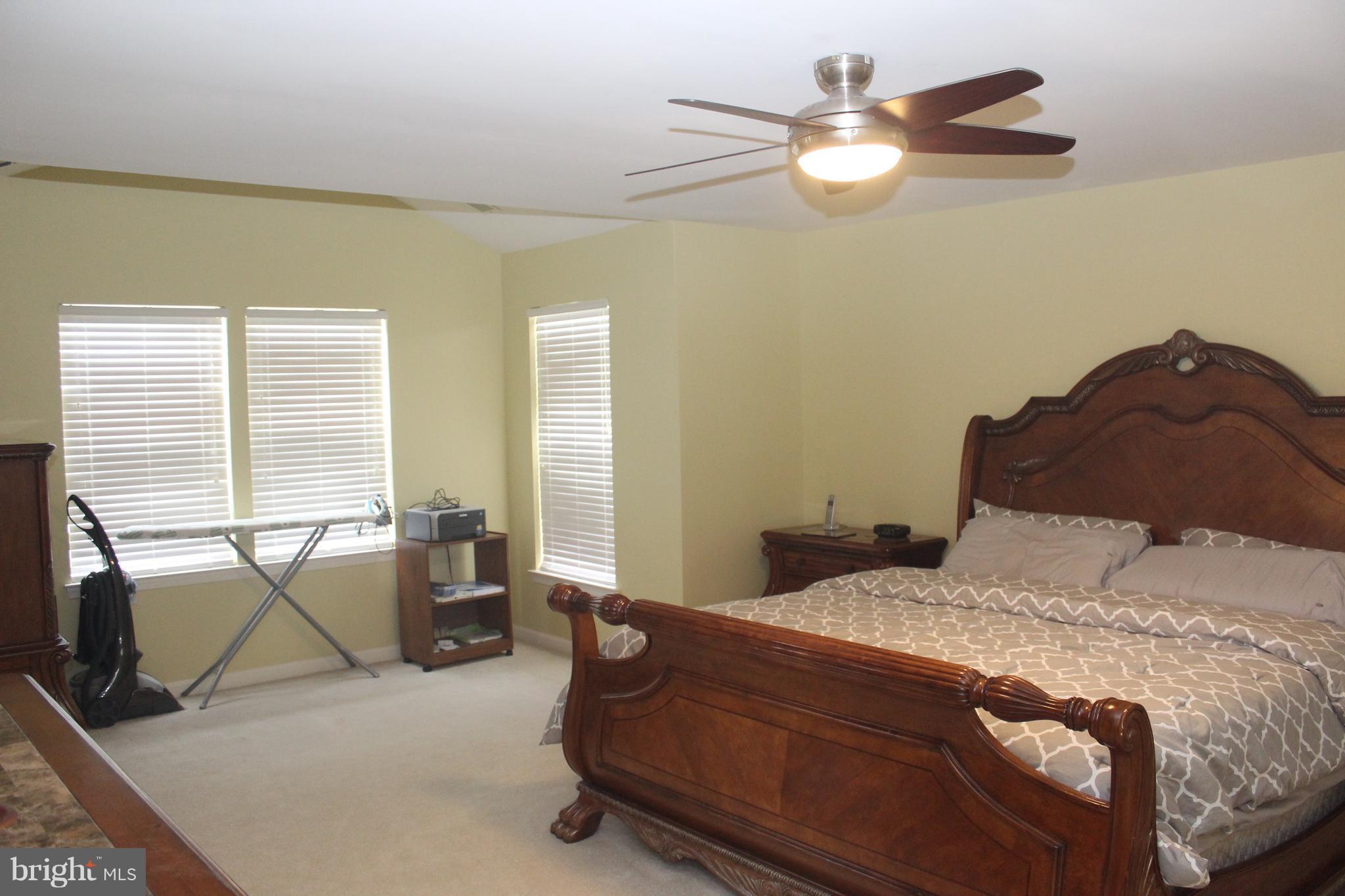 SOMERSET - Residential Lease