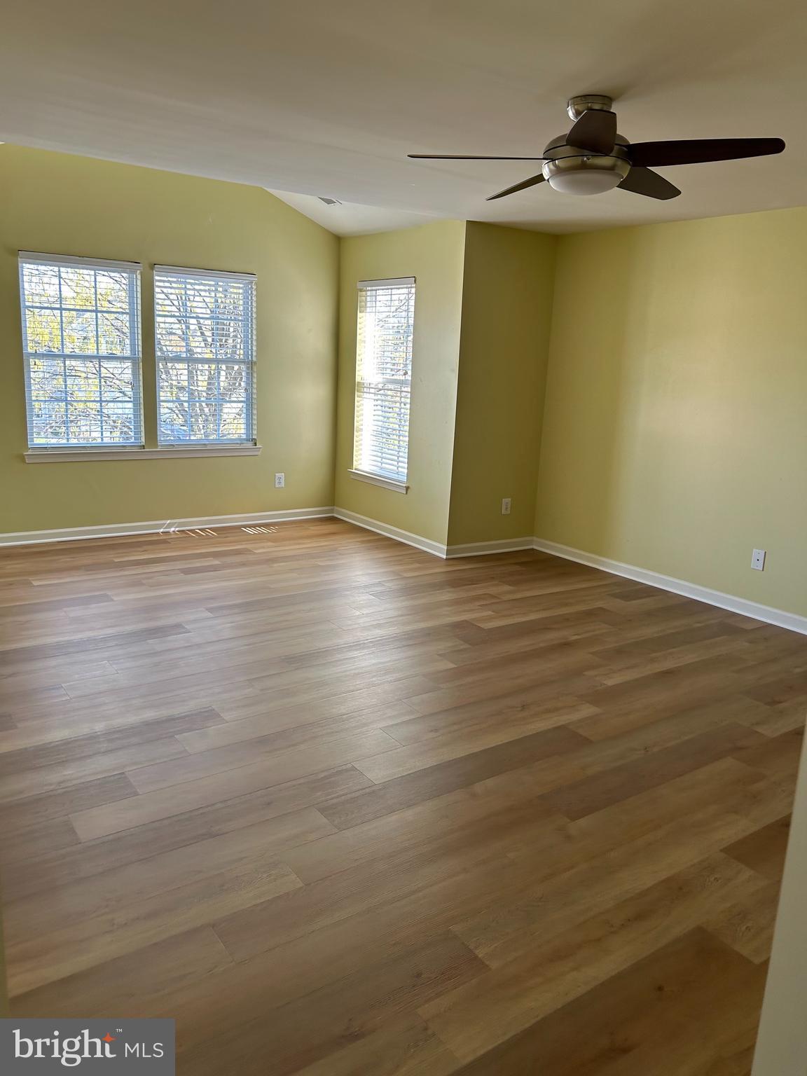 SOMERSET - Residential Lease