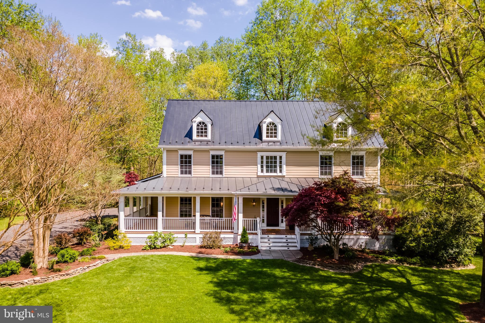 STATION CROSSING - Residential