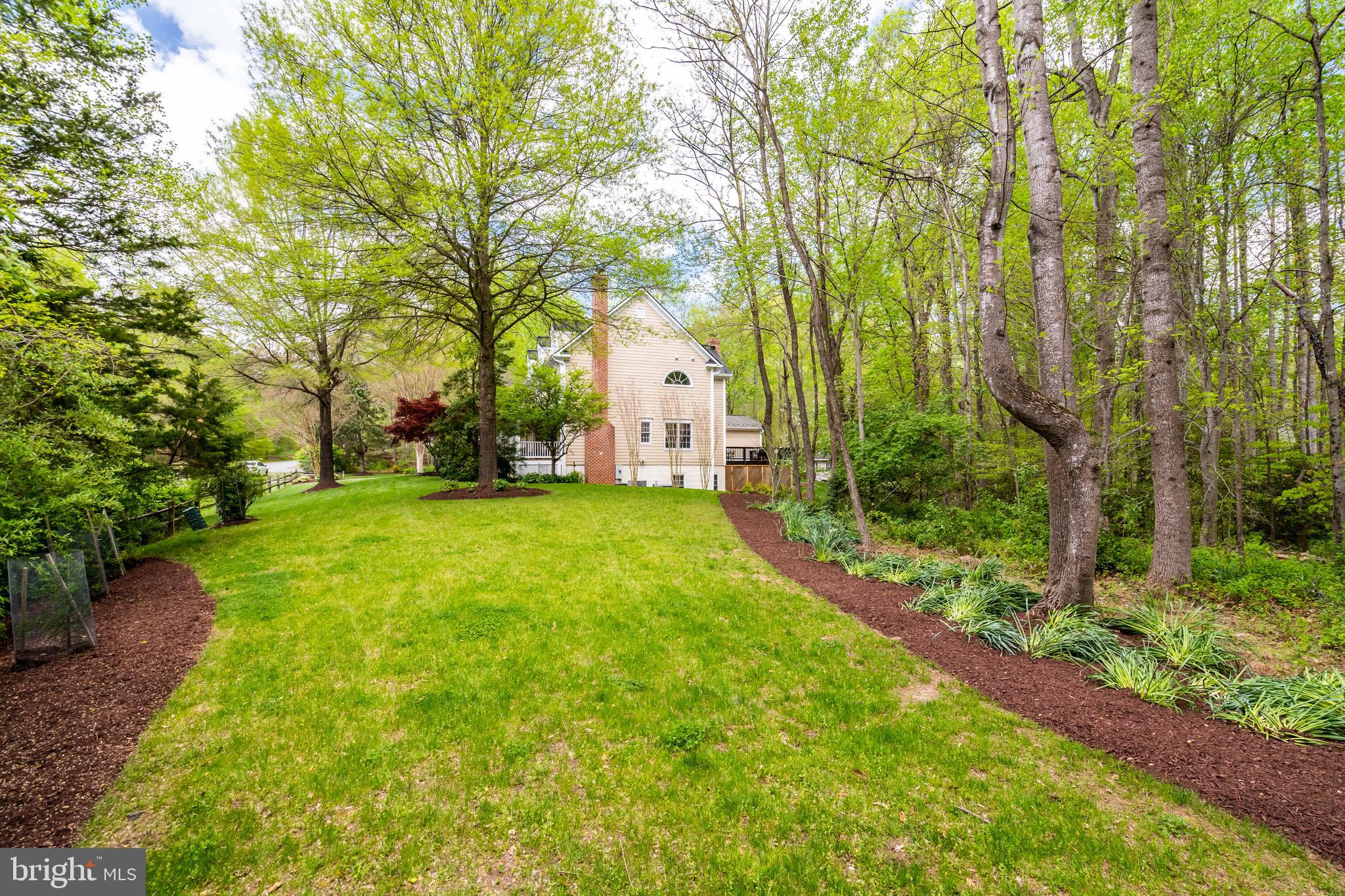 STATION CROSSING - Residential