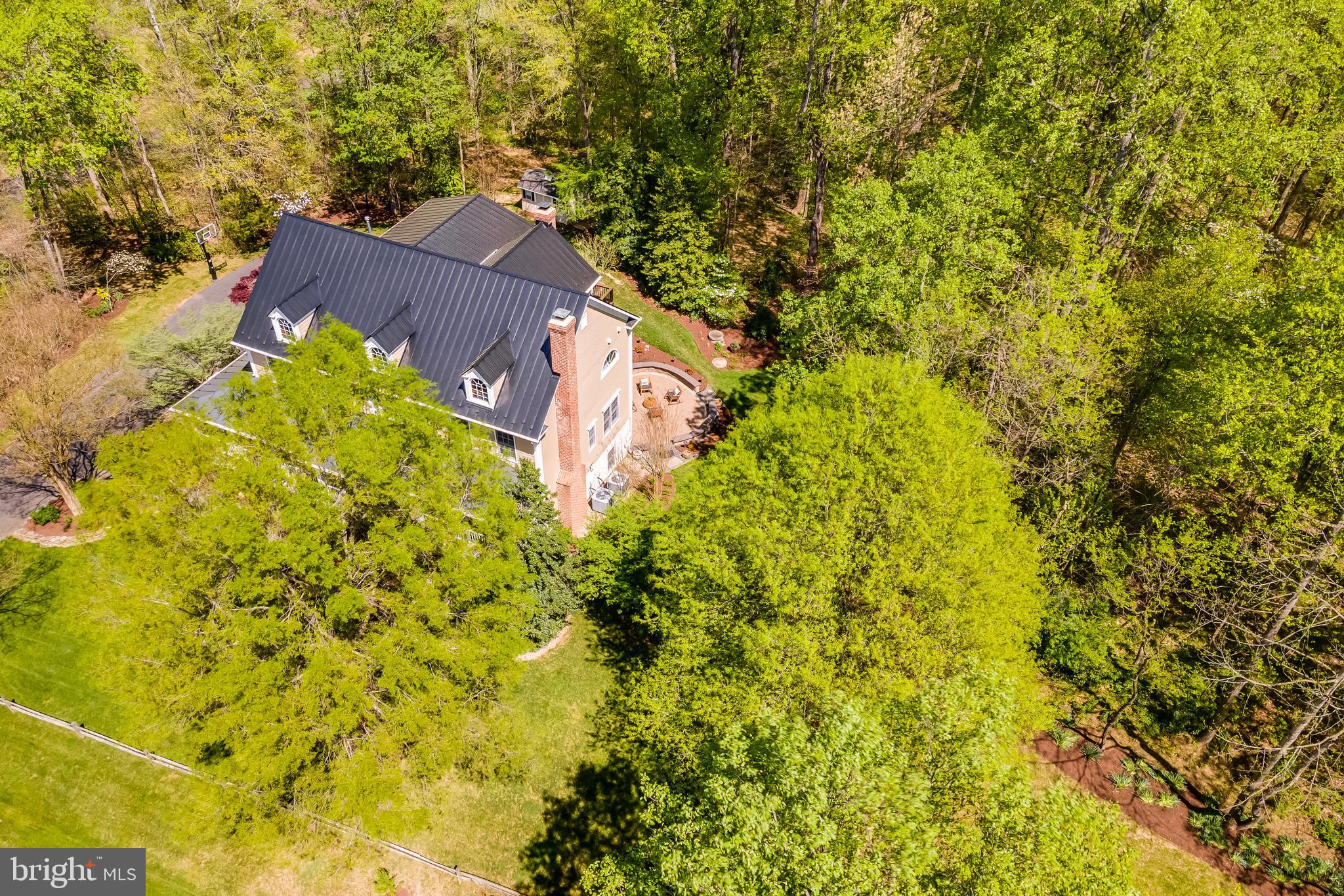 STATION CROSSING - Residential