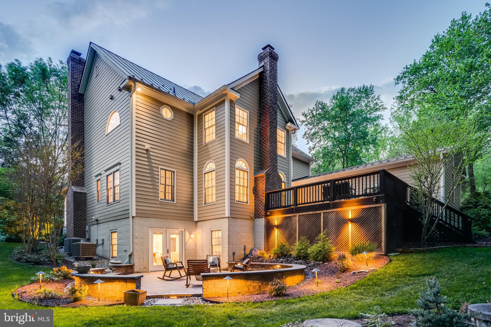 STATION CROSSING - Residential