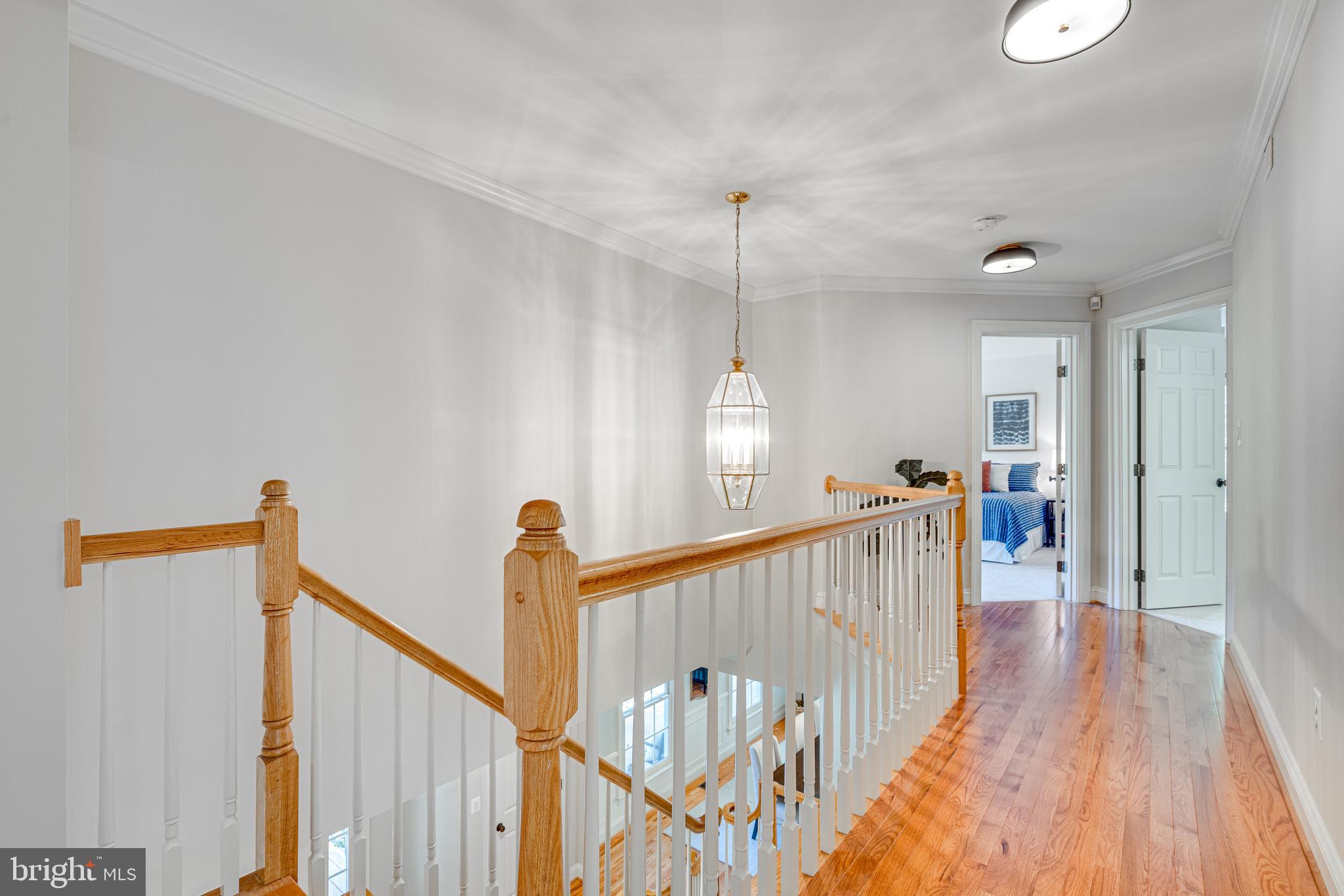 STATION CROSSING - Residential