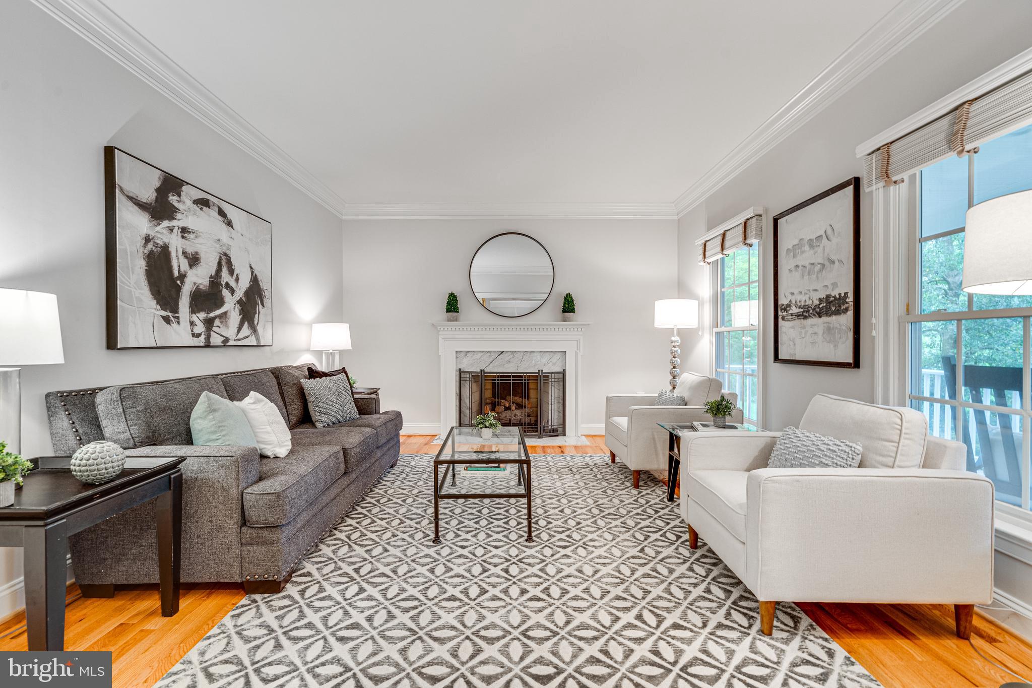 STATION CROSSING - Residential