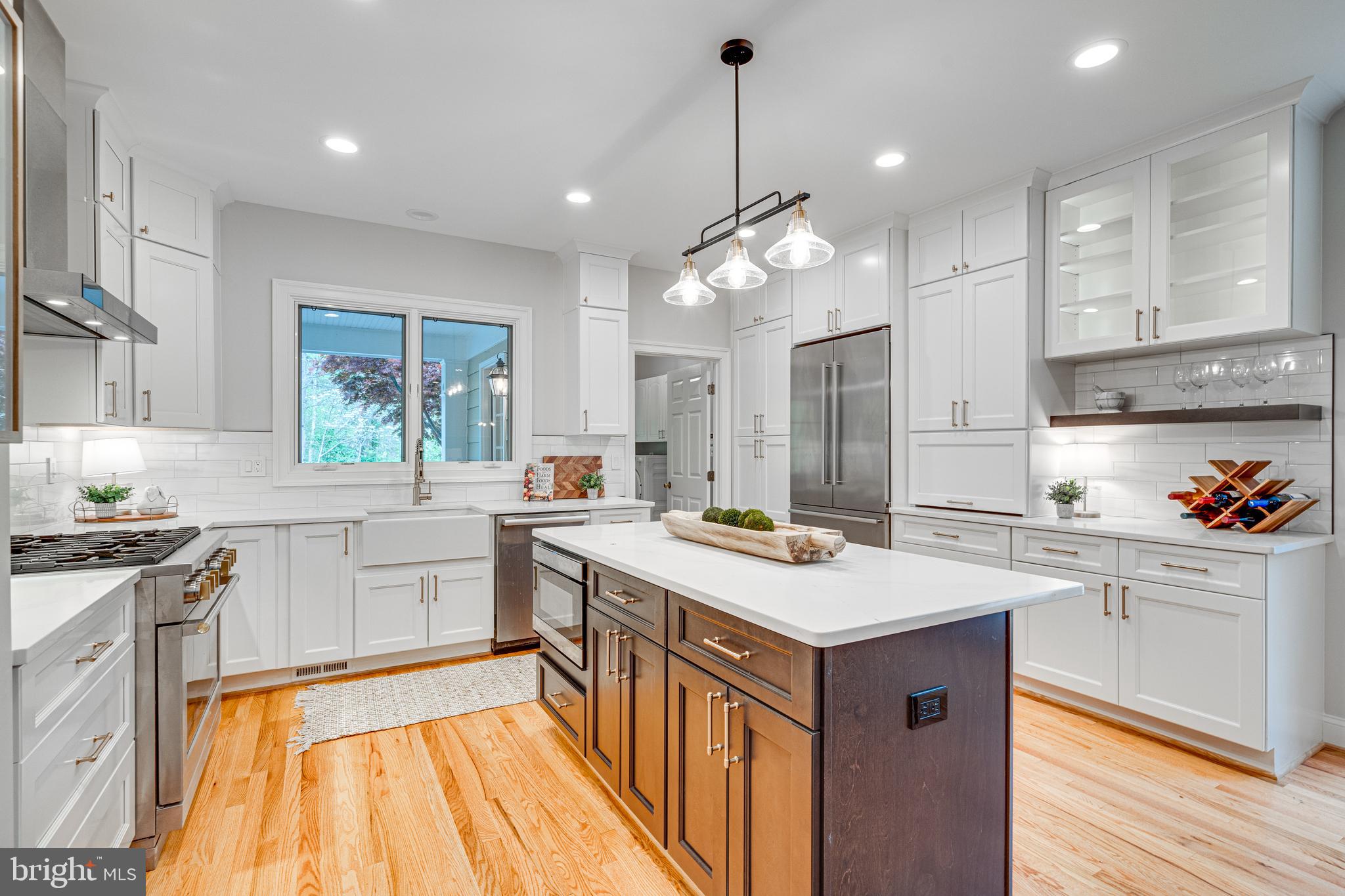 STATION CROSSING - Residential