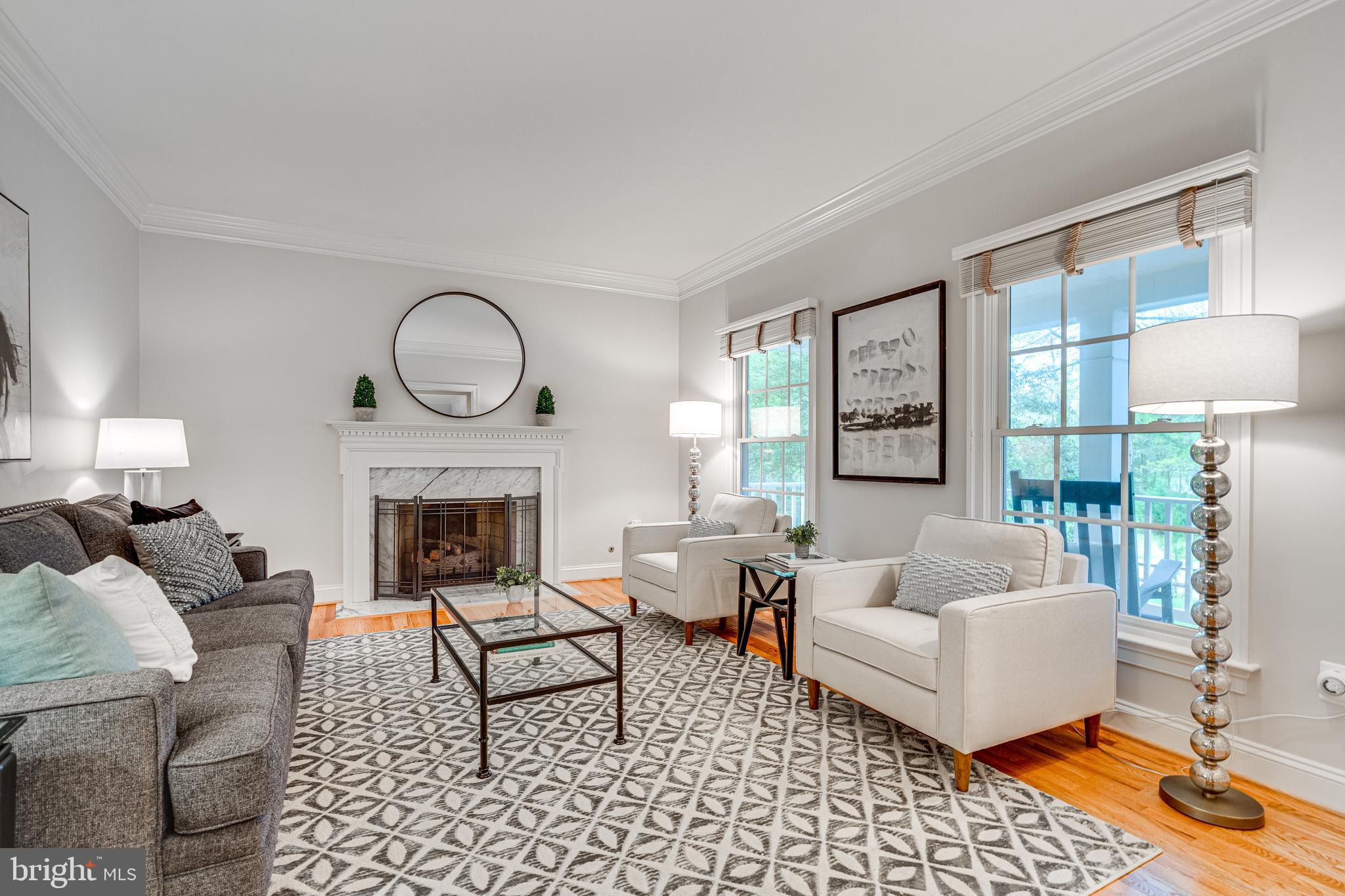 STATION CROSSING - Residential