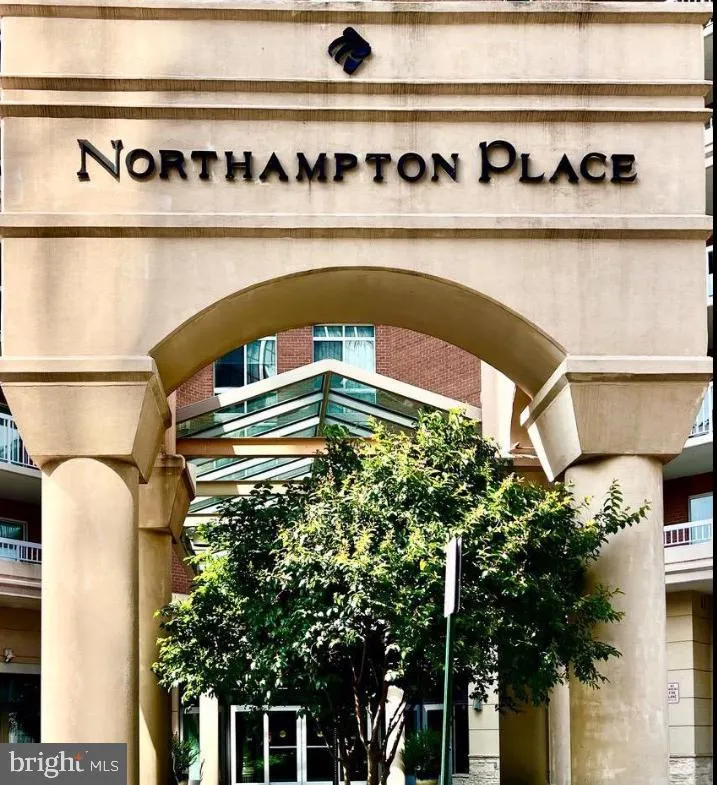 Alexandria, Virginia 22302, United States, 2 Bedrooms Bedrooms, ,2 BathroomsBathrooms,Residential,Active,81335