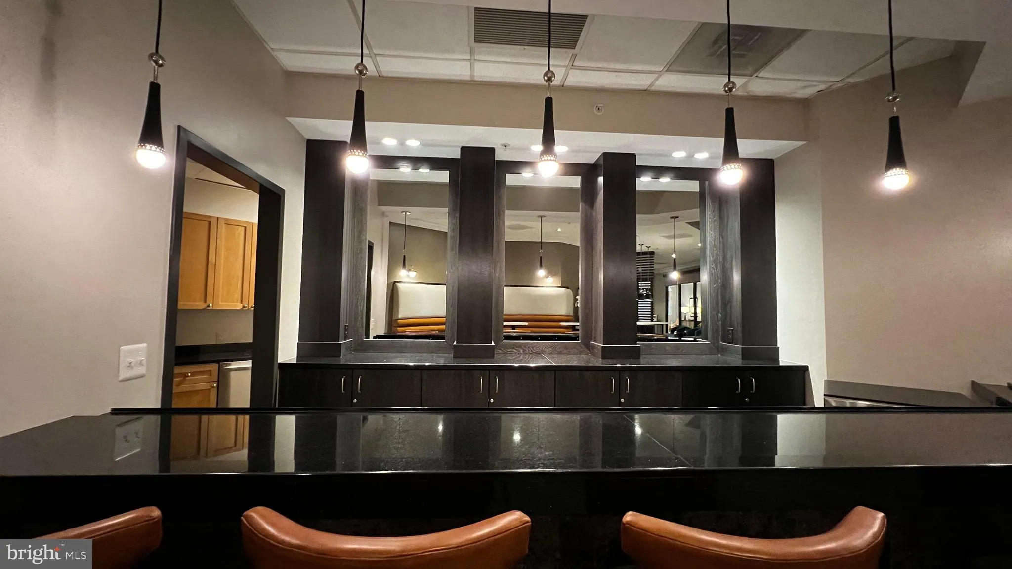 Alexandria, Virginia 22302, United States, 2 Bedrooms Bedrooms, ,2 BathroomsBathrooms,Residential,Active,81335