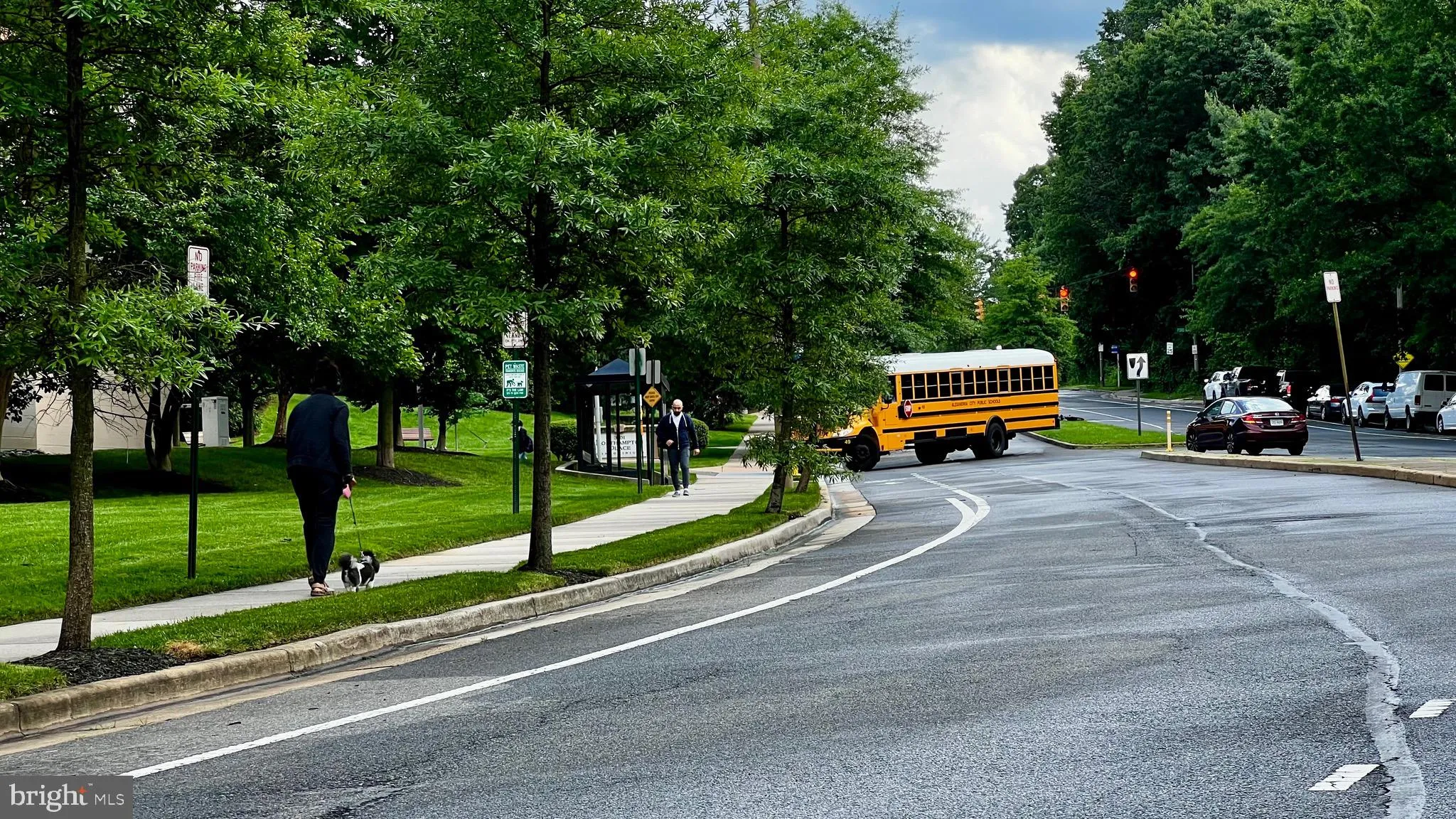 Alexandria, Virginia 22302, United States, 2 Bedrooms Bedrooms, ,2 BathroomsBathrooms,Residential,Active,81335