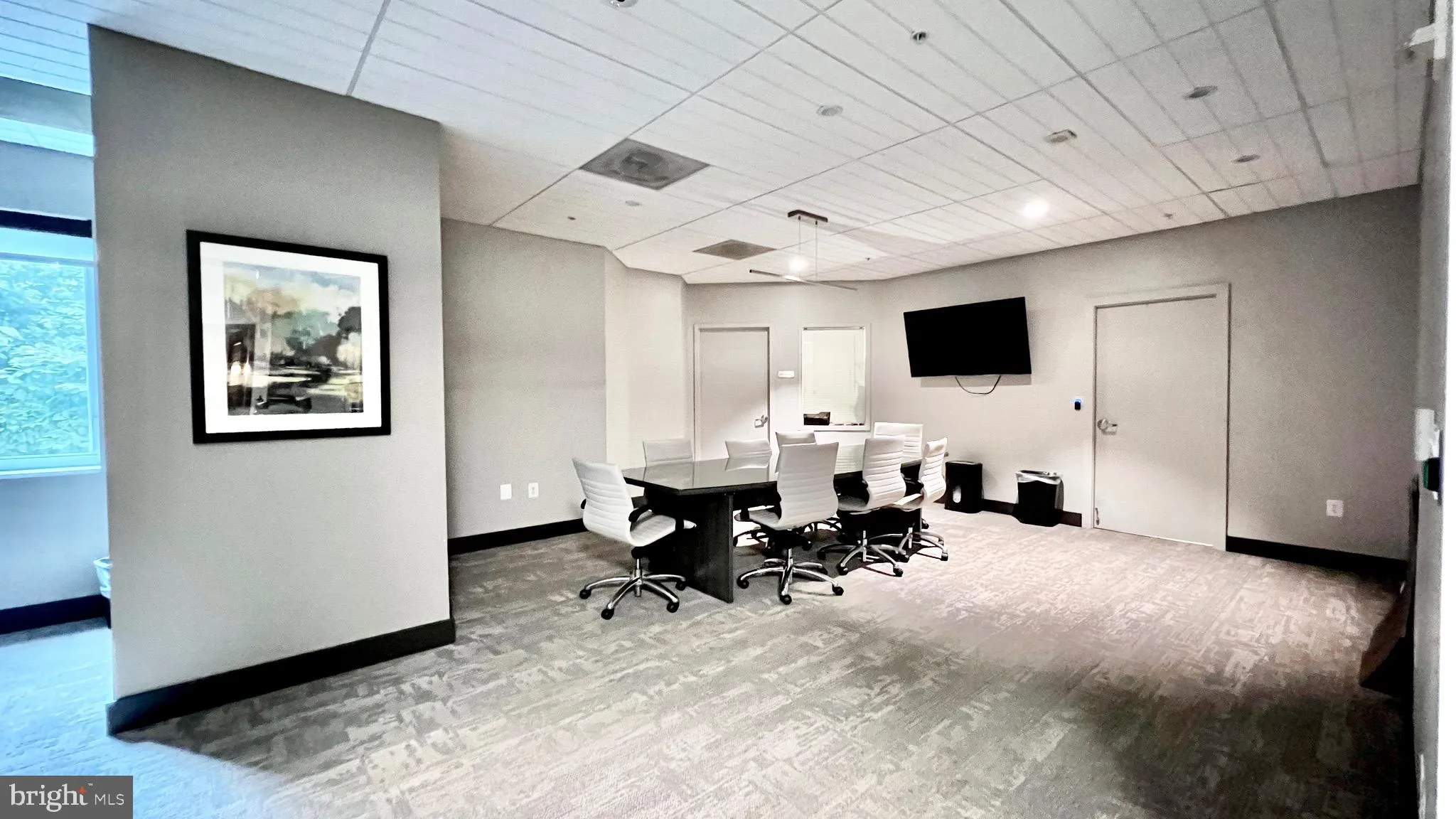 Alexandria, Virginia 22302, United States, 2 Bedrooms Bedrooms, ,2 BathroomsBathrooms,Residential,Active,81335