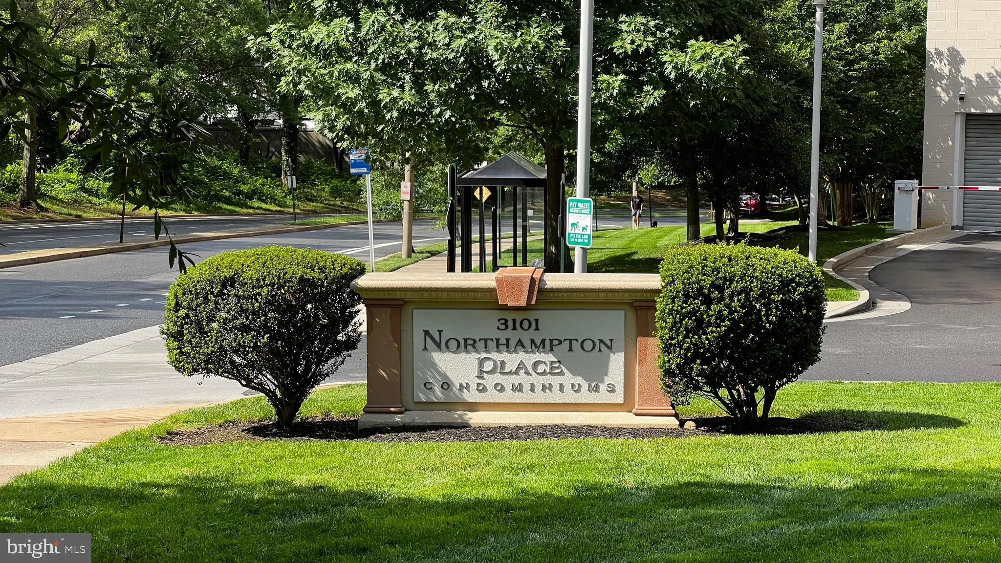 Alexandria, Virginia 22302, United States, 2 Bedrooms Bedrooms, ,2 BathroomsBathrooms,Residential,Active,81335