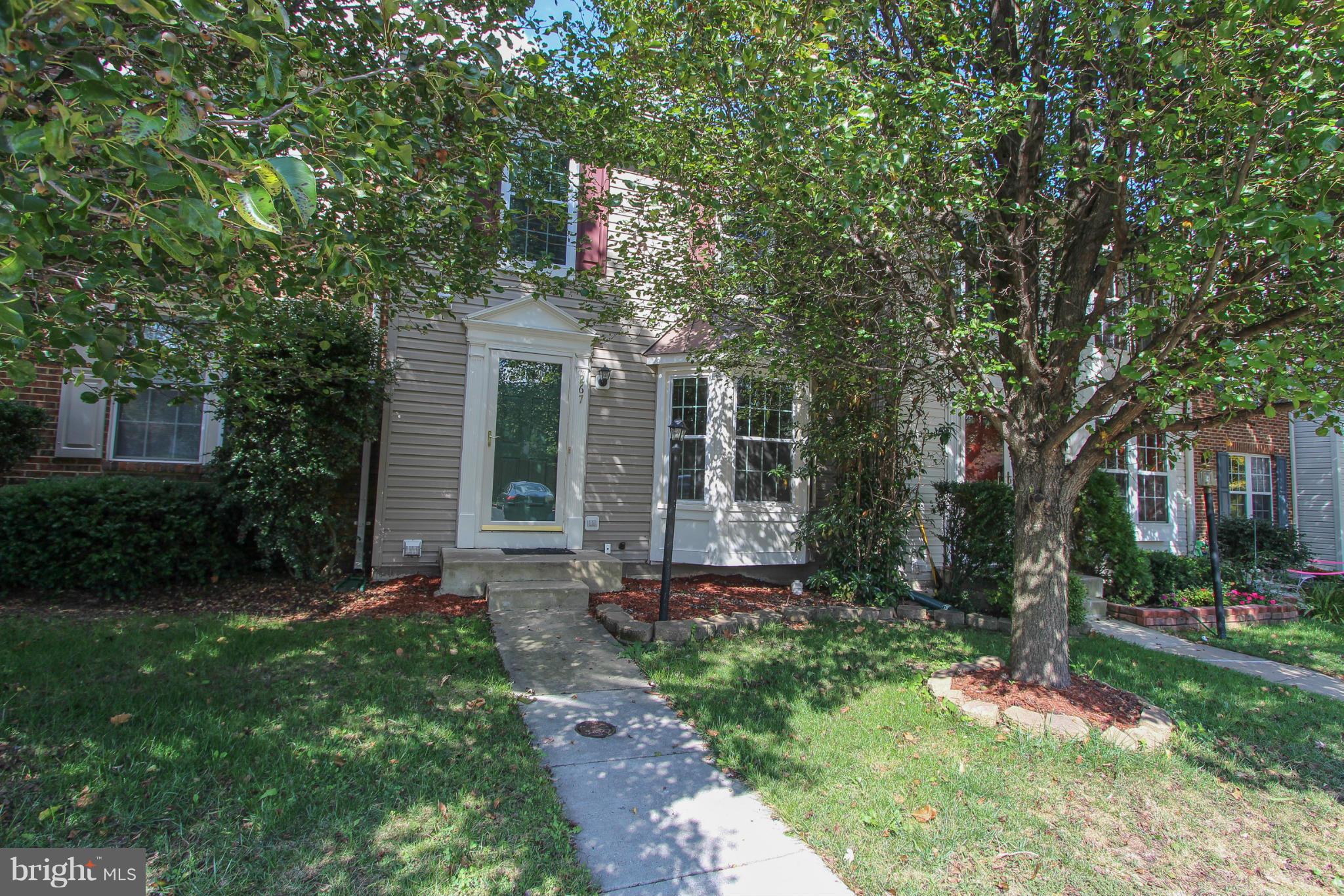 STRATFORD - Residential