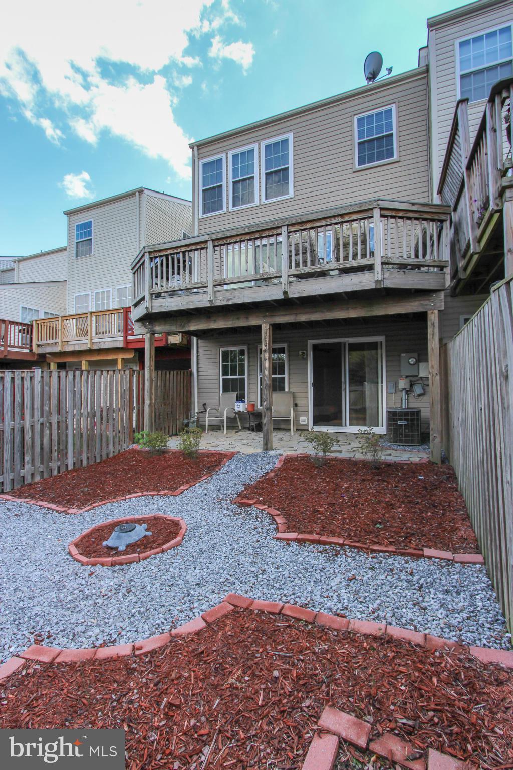 STRATFORD - Residential