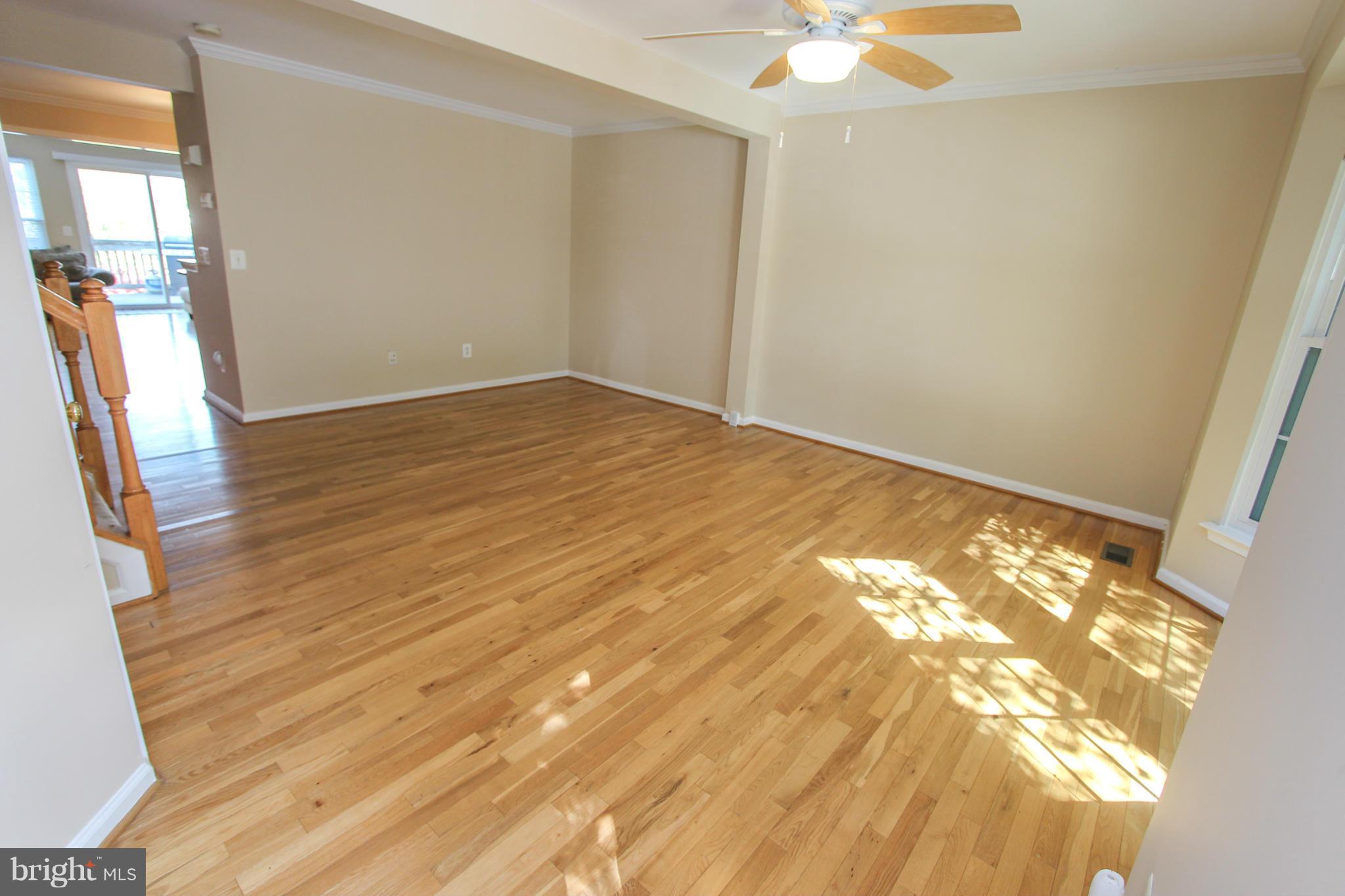 STRATFORD - Residential