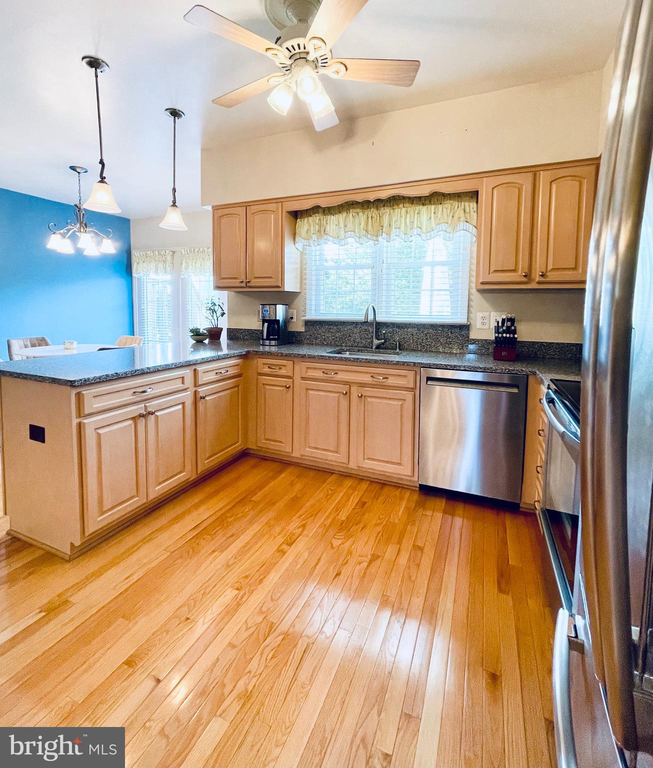 KINGSTOWNE - Residential Lease