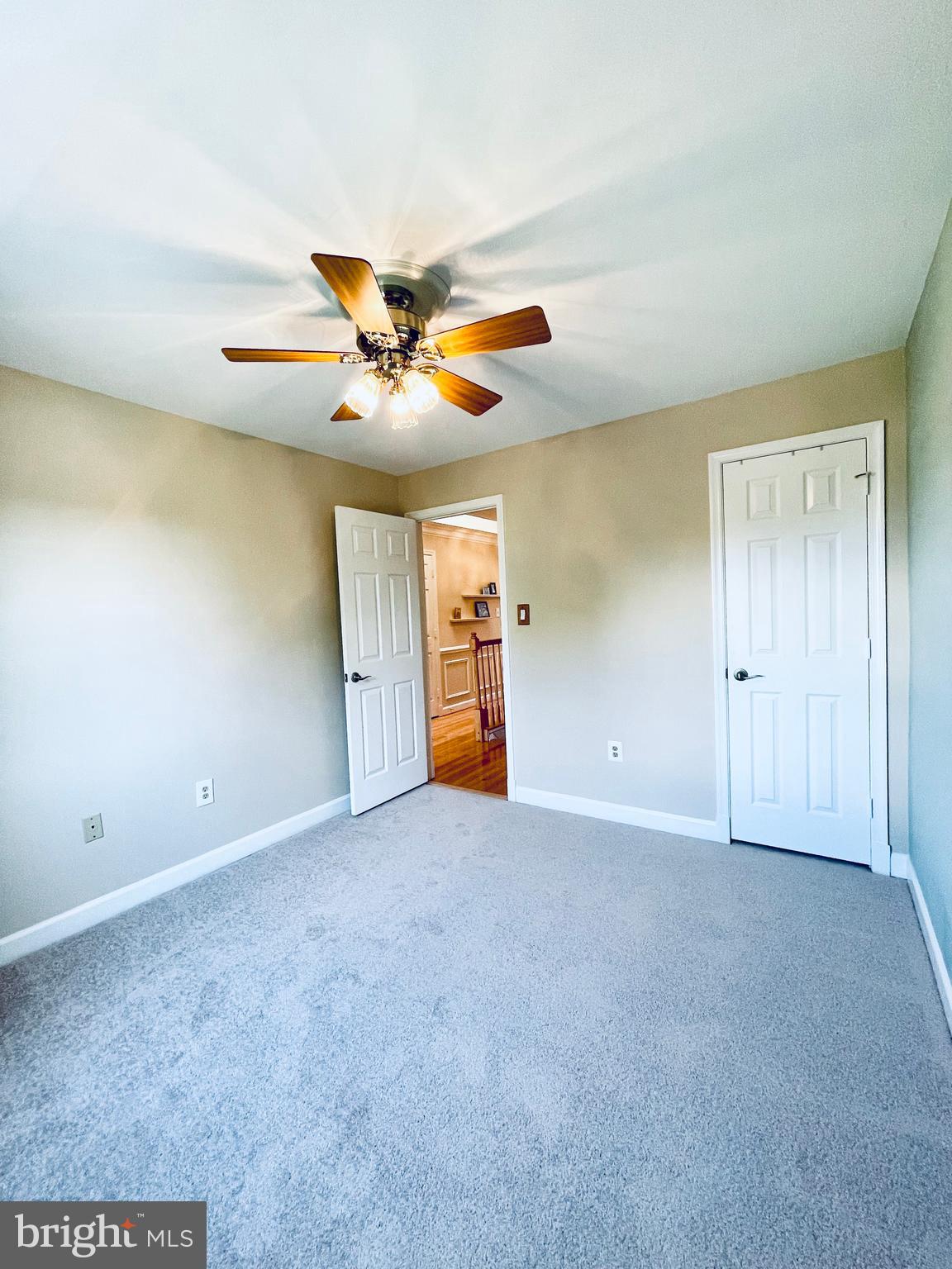 KINGSTOWNE - Residential Lease