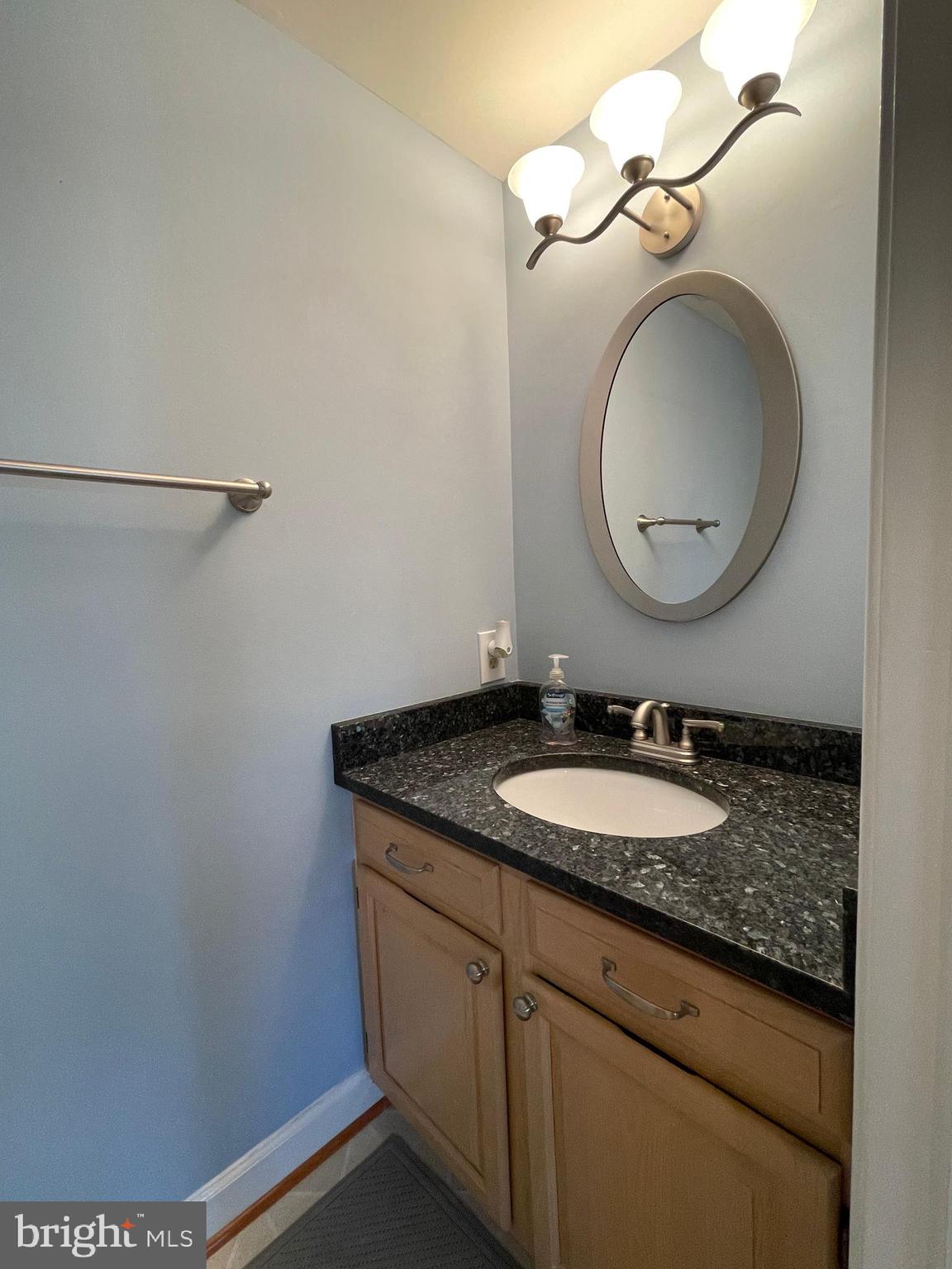 KINGSTOWNE - Residential Lease