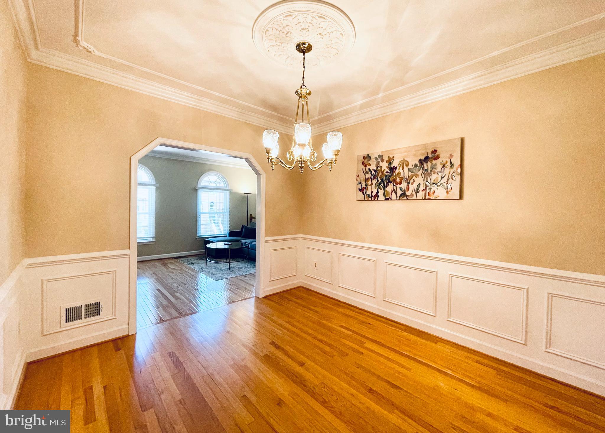 KINGSTOWNE - Residential Lease