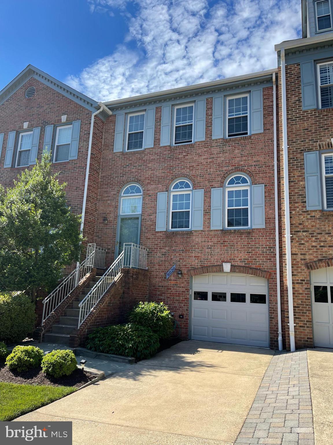 KINGSTOWNE - Residential Lease