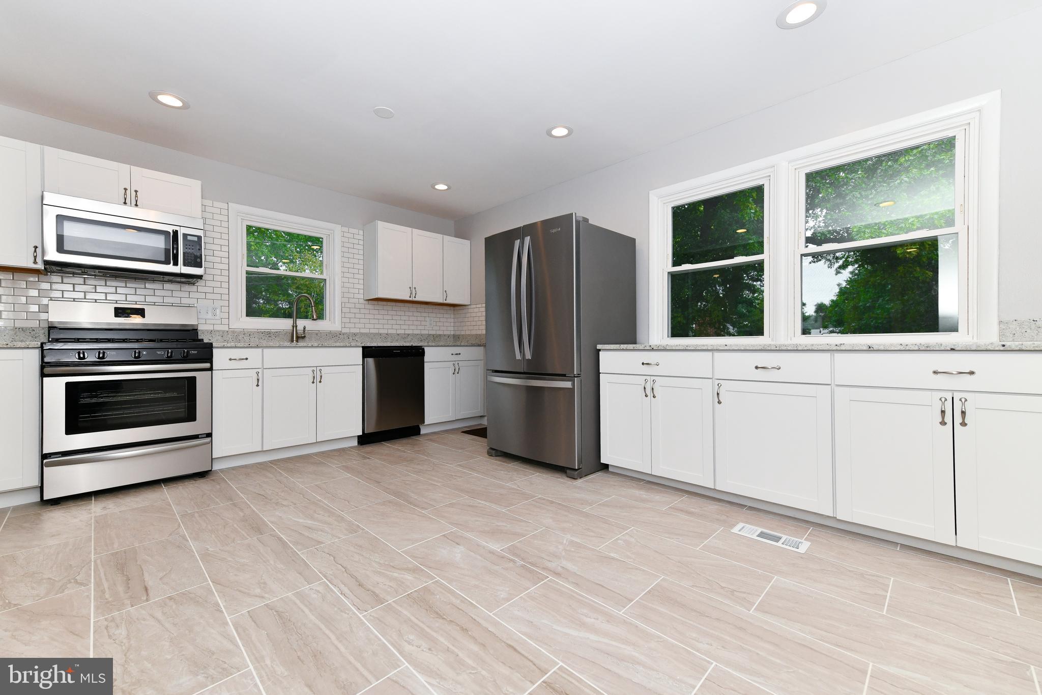 RITCHIE FOREST - Residential