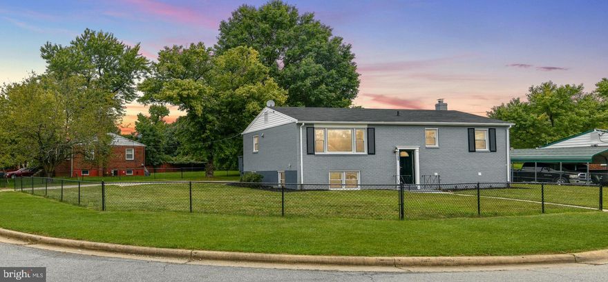 Beautifully renovated 4 bedrooms, 2 full baths rambler. Featuring wood floors, new ceramic flooring, fresh paint, New kitchen with SS appliances and granite countertop. Basement with Den, full bath and living room and laundry room. Fenced backyard, New driveway, window and roof. Nice starter home, Convenient Location.