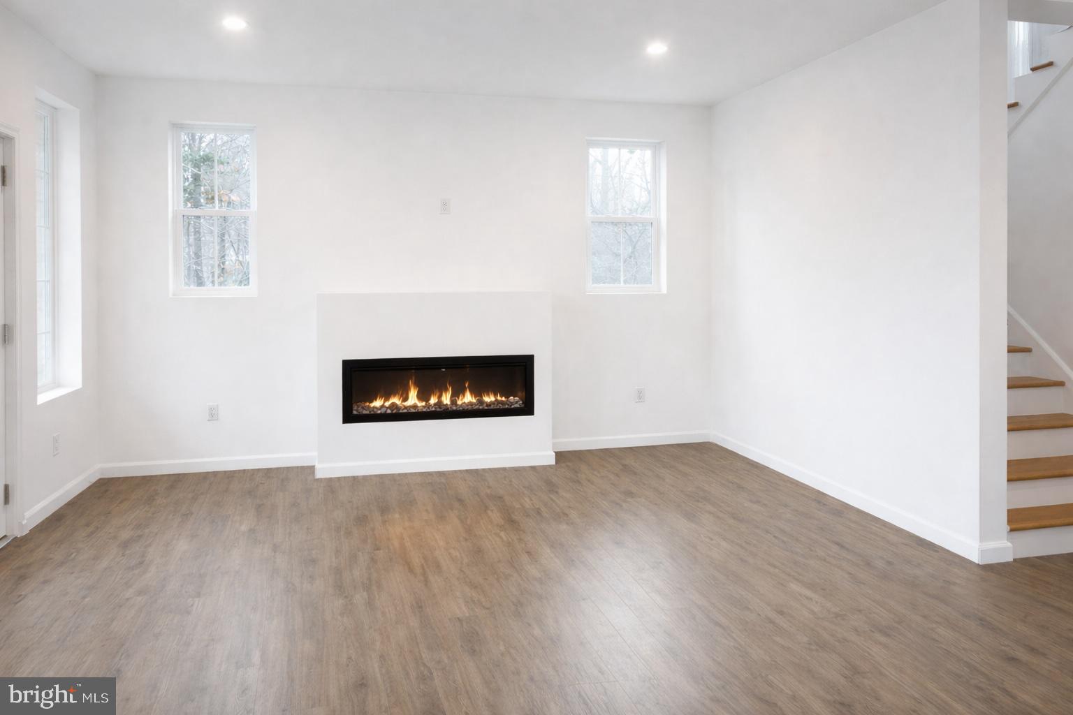 LAKE HOLIDAY ESTATES - Residential